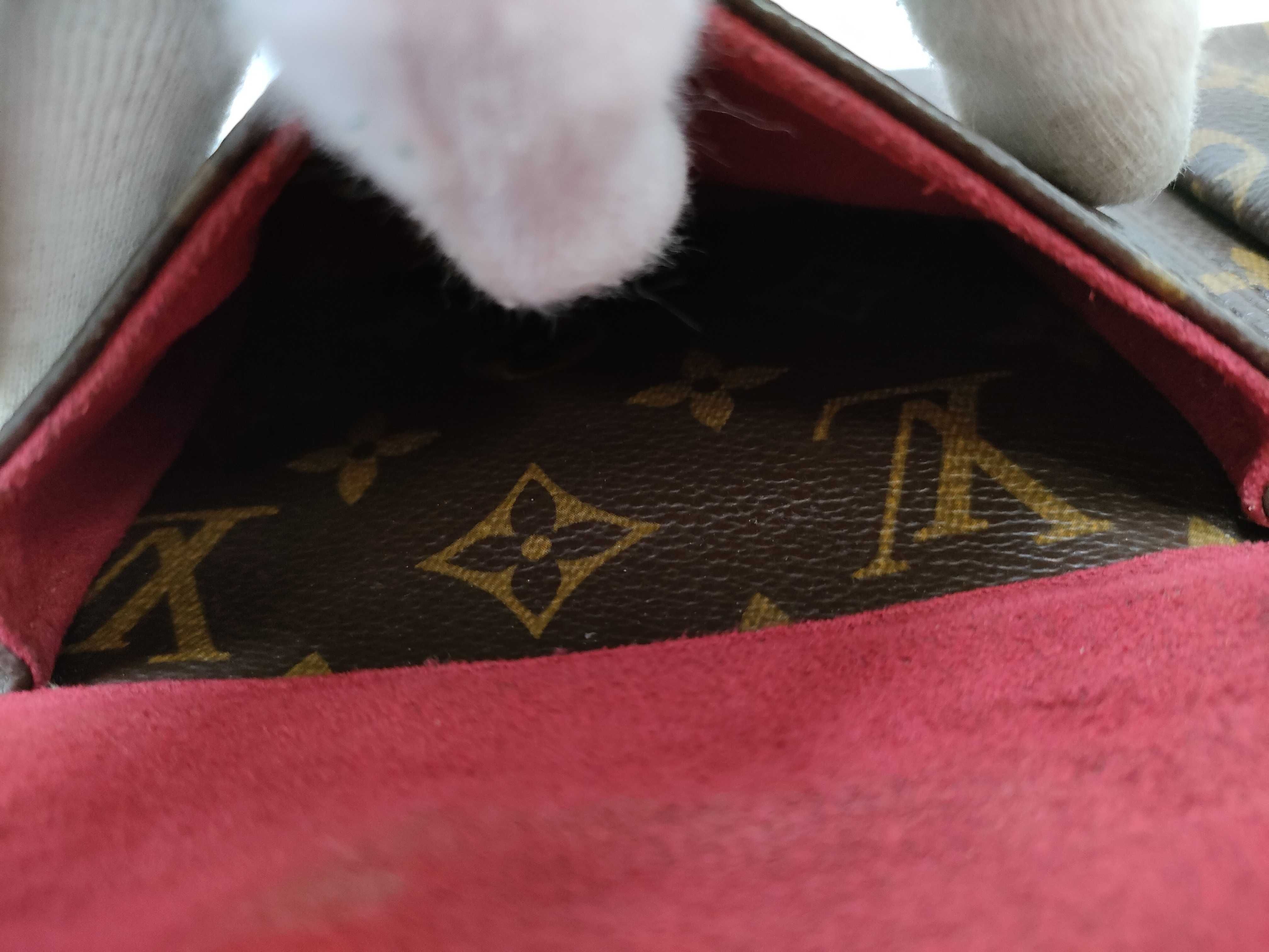 Monogram Viva-Cite MM Shoulder Bag M51164 DU1024 — view 15