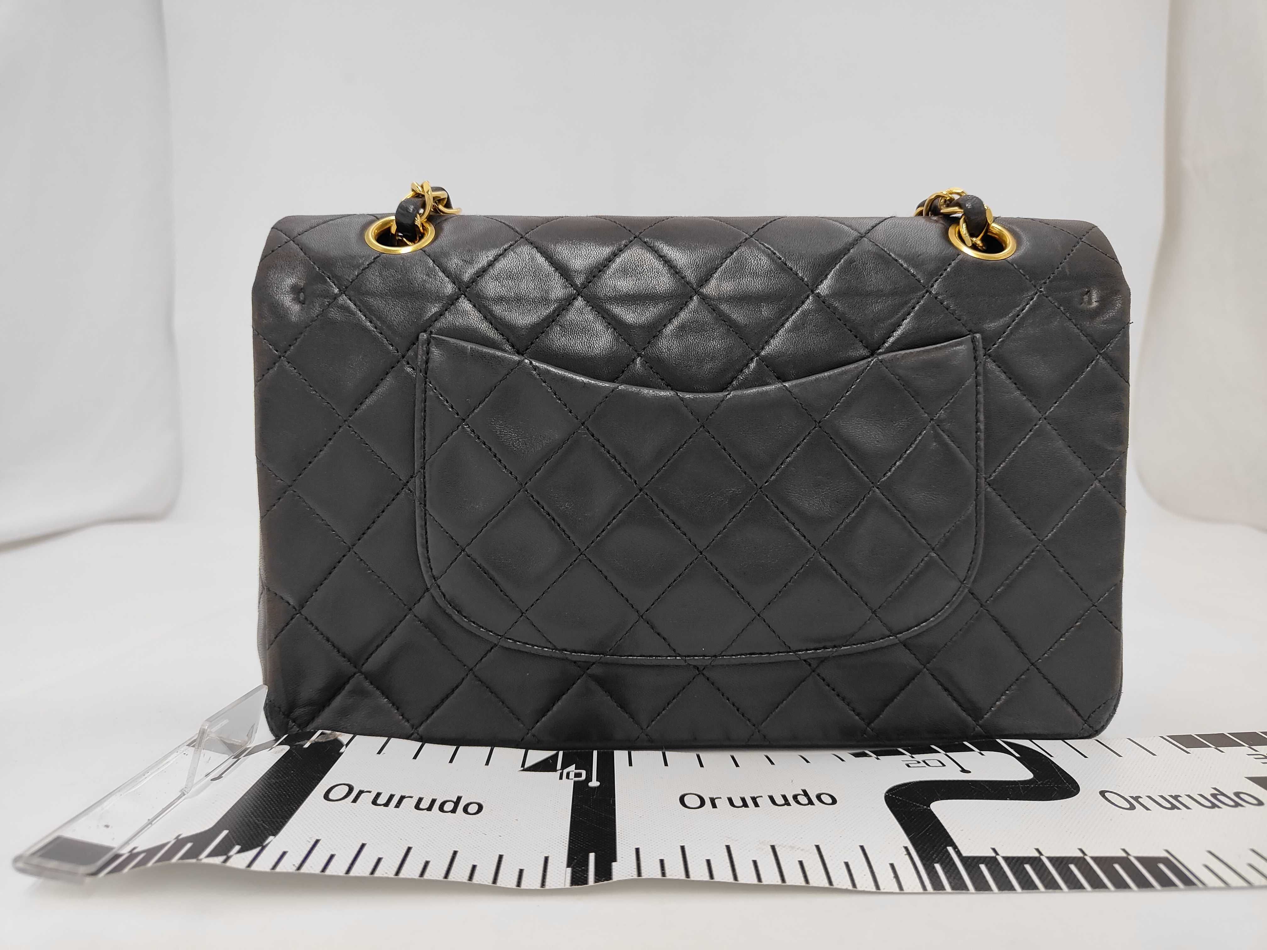 Matelassé 25 Double Flap Double Chain Lambskin Shoulder Bag — view 2