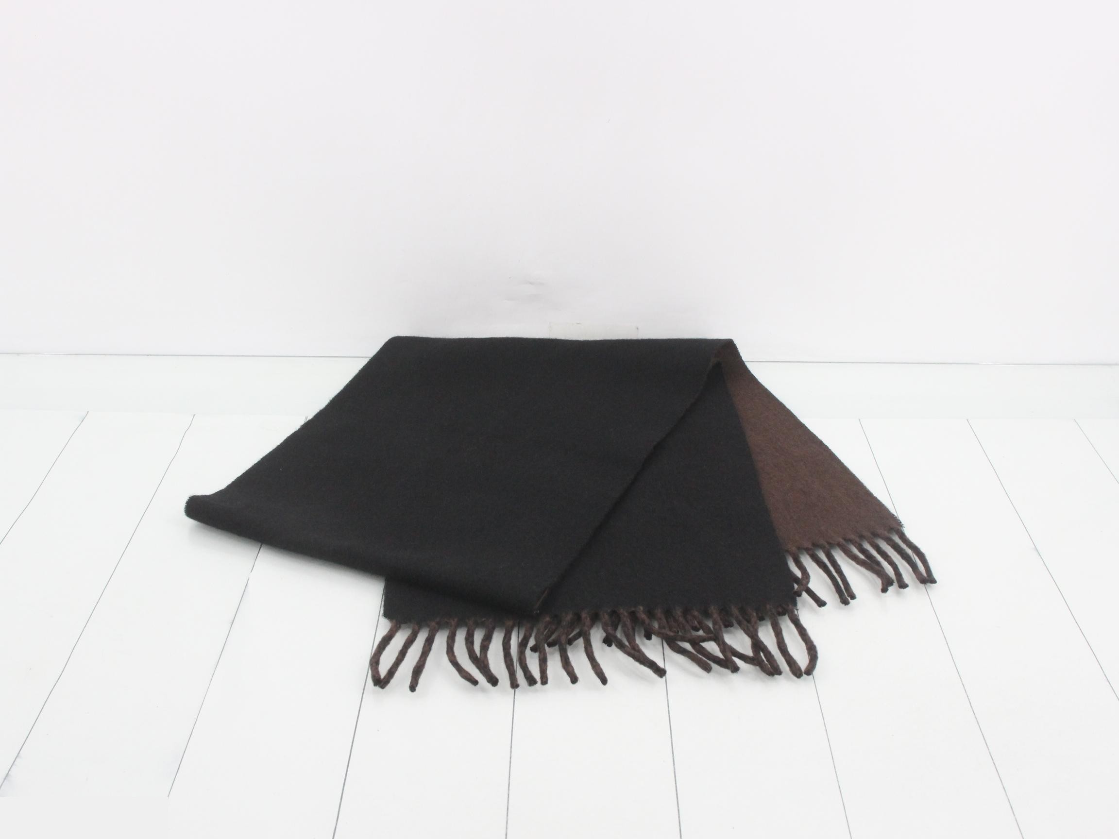 Cashmere scarf, black x brown — view 3