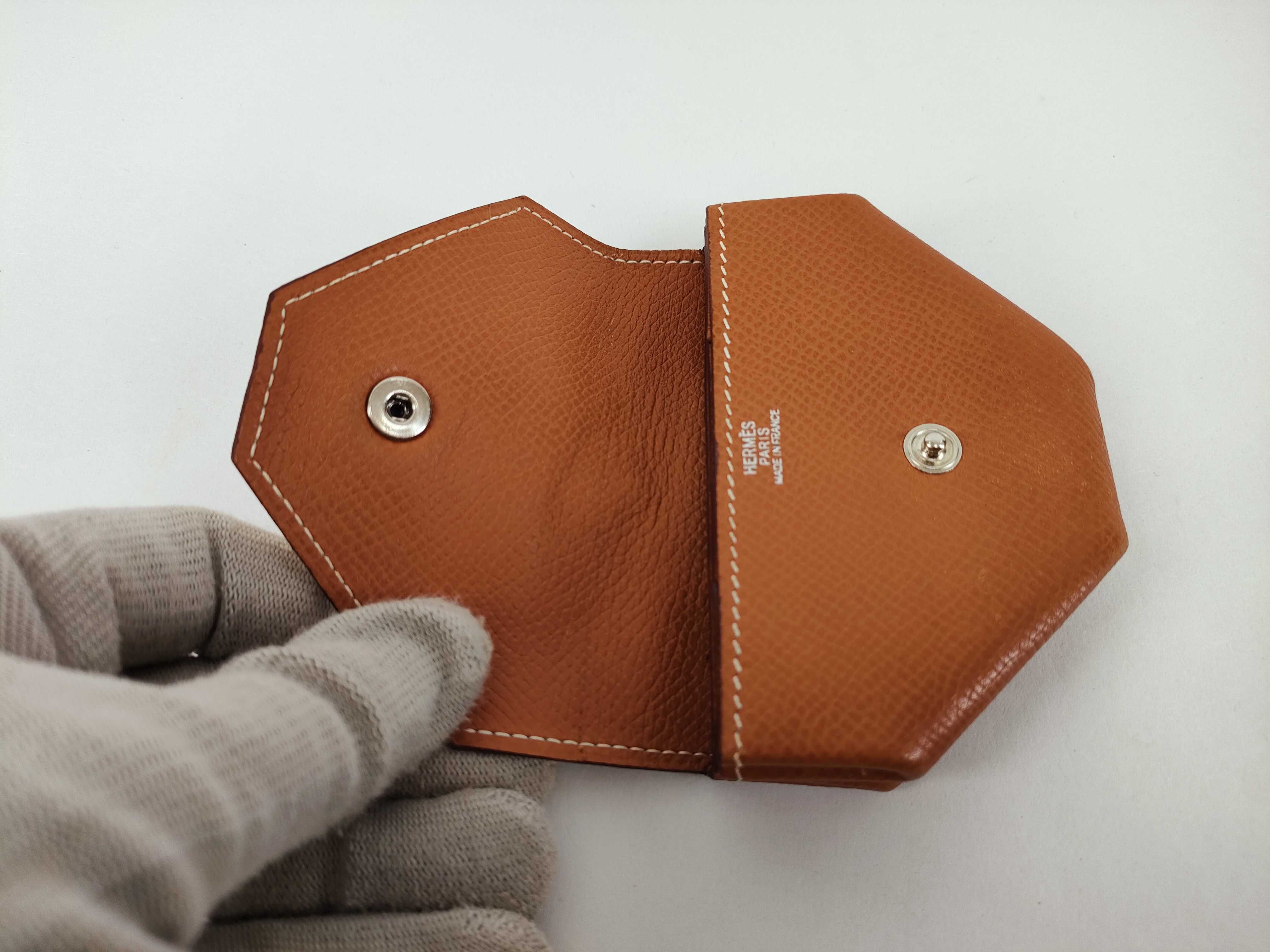 Le Vingt-Quatre Coin Case, Brown Coin Case — view 9