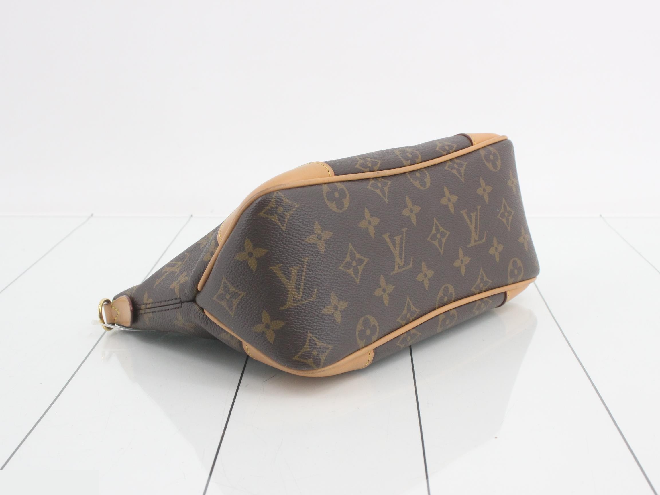 M45832 Monogram Boulogne PM 2-Way Shoulder Bag — view 5