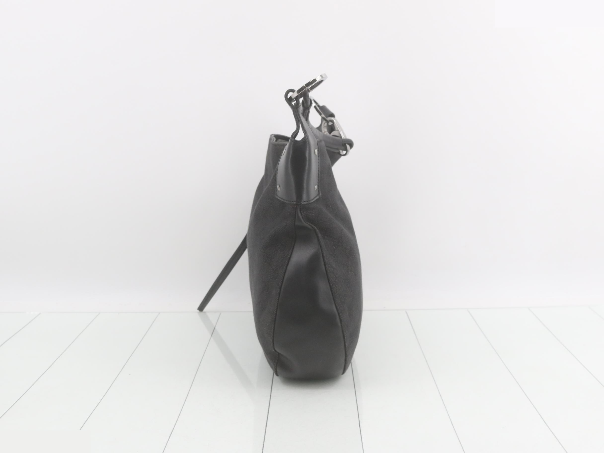 GG Canvas (Bag) - Shoulder Bag — view 3
