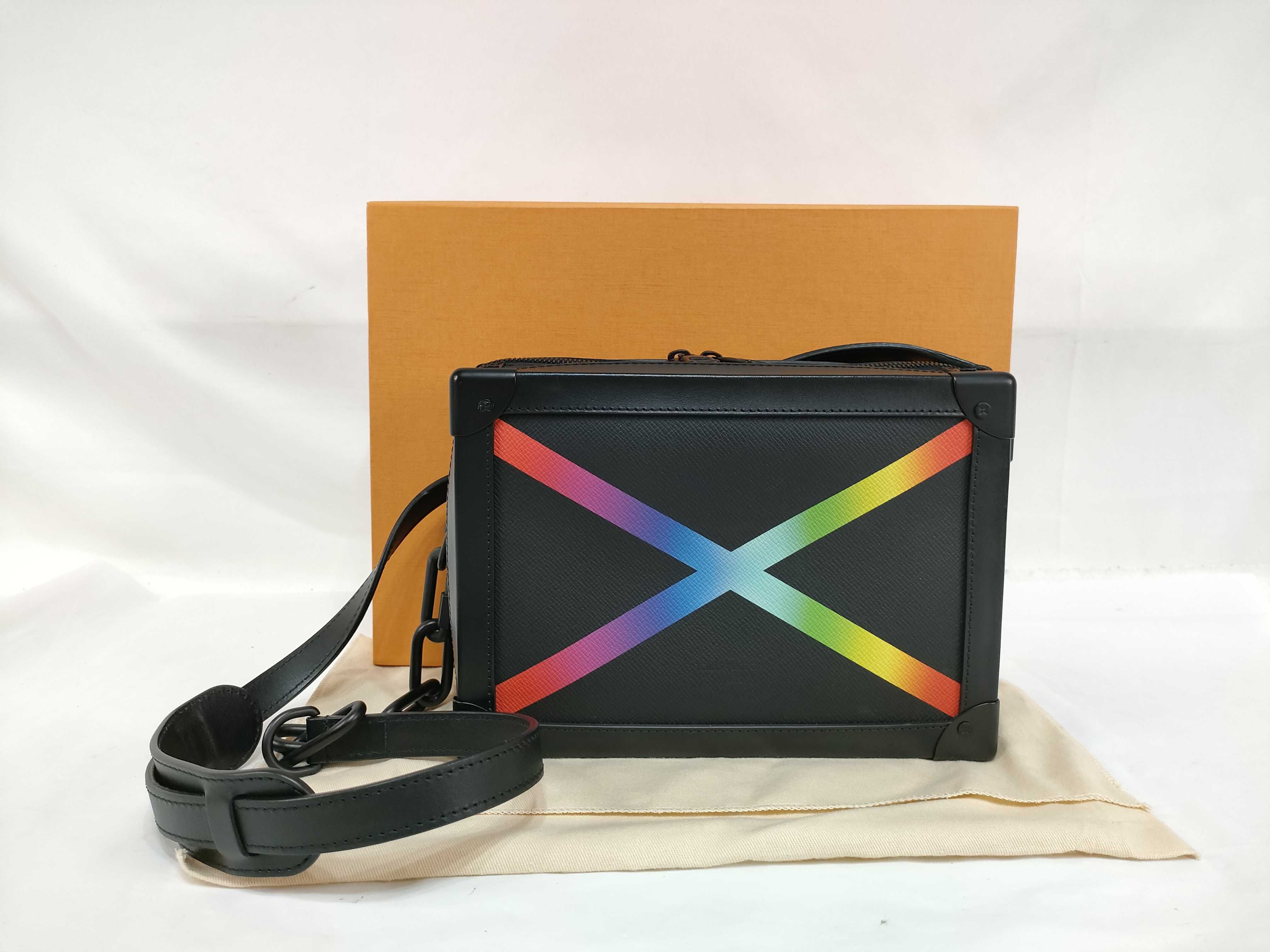Mini Soft Trunk Rainbow Black Taiga M30351 DU2159 (Includes strap, dust bag, box, and shoulder bag)
