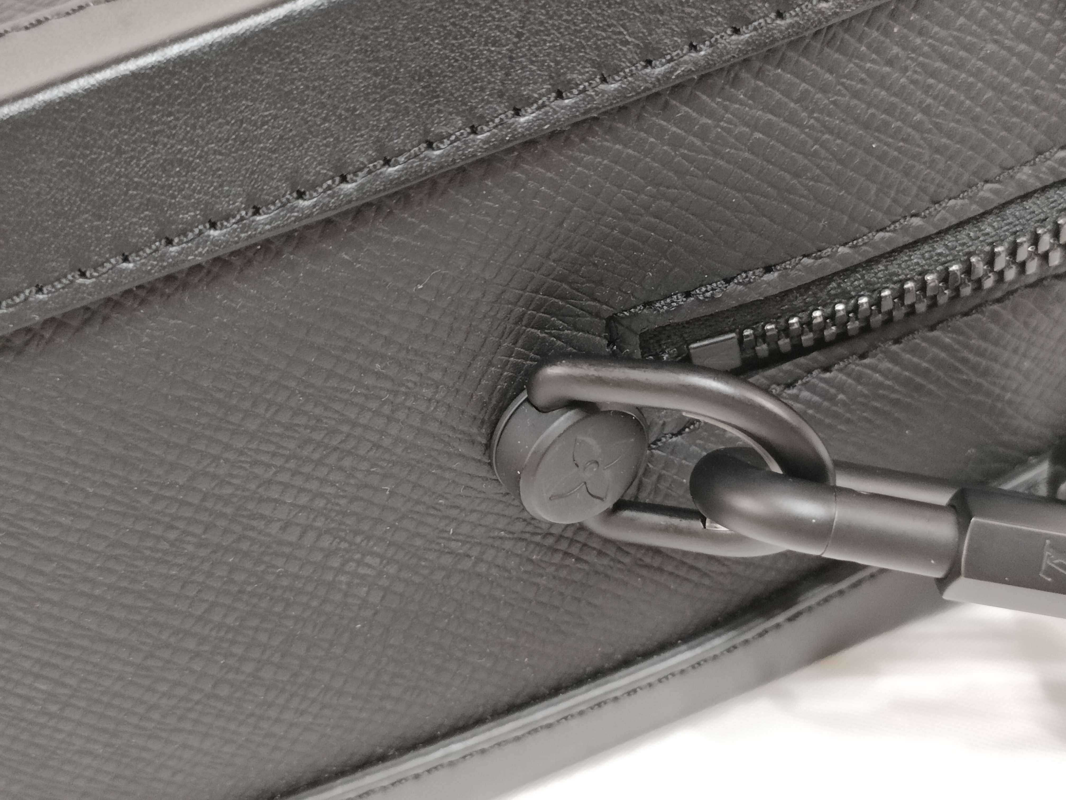 Mini Soft Trunk Rainbow Black Taiga M30351 DU2159 (Includes strap, dust bag, box, and shoulder bag) — view 4