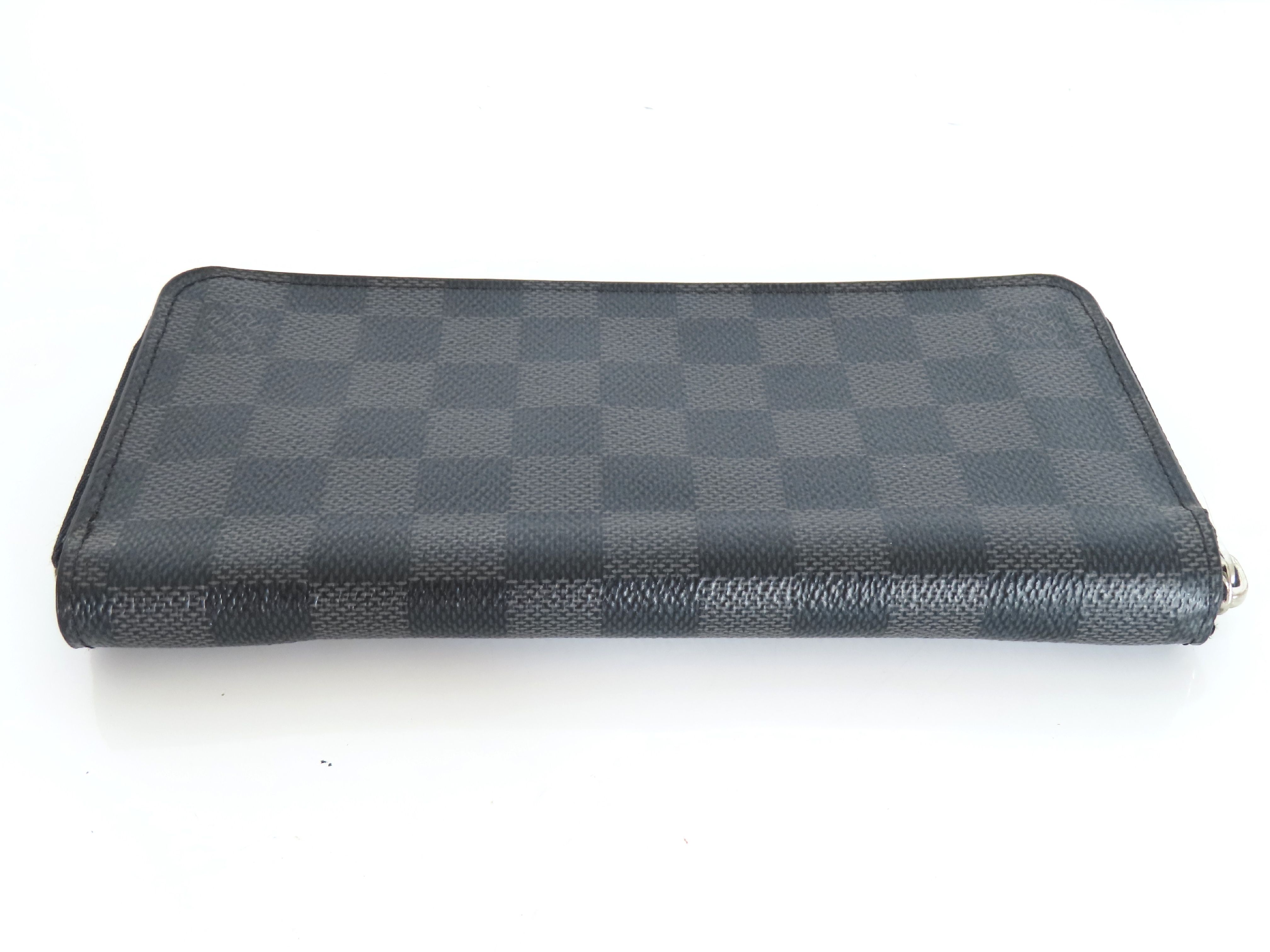 Damier Graphite Zippy Vertical Wallet, Black, Silver Hardware, CA0159 — view 4