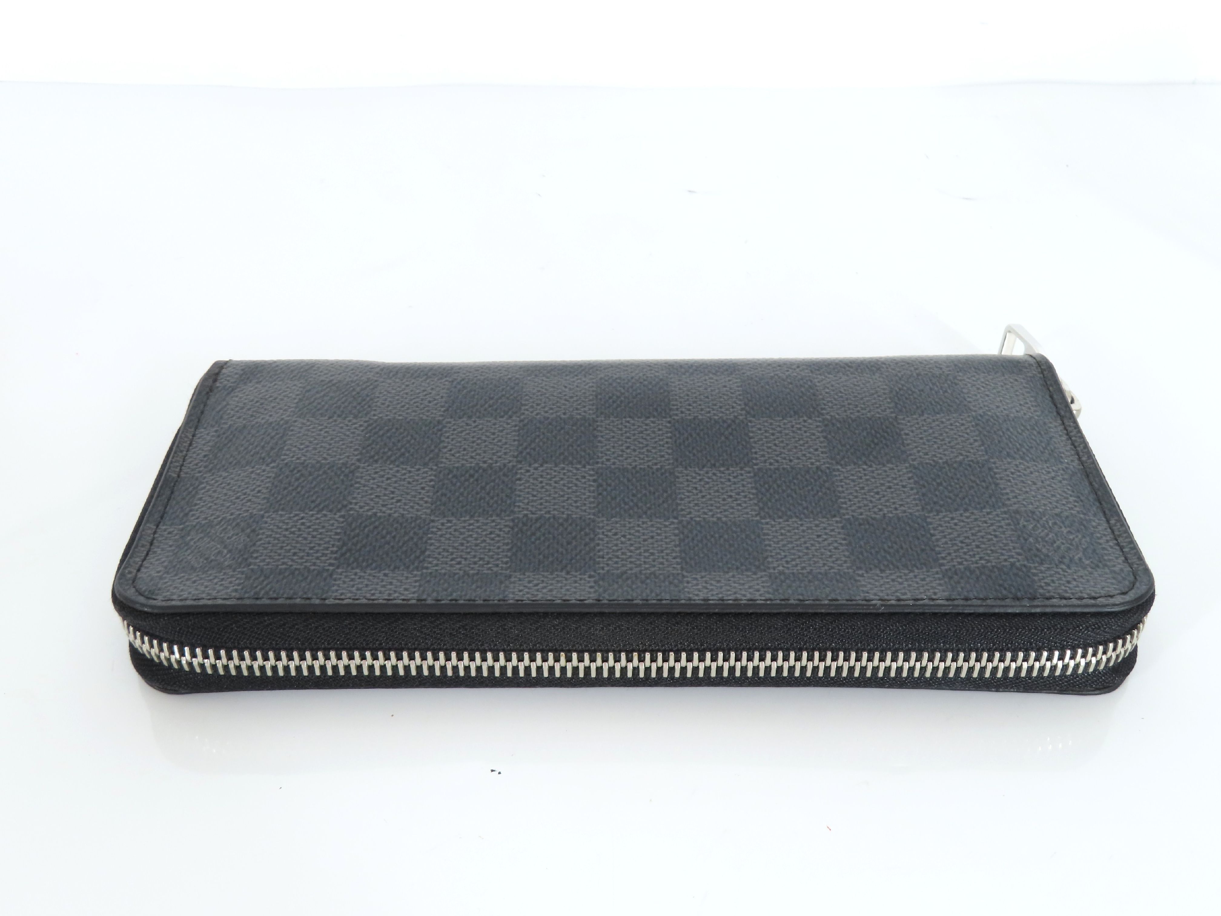 Damier Graphite Zippy Vertical Wallet, Black, Silver Hardware, CA0159 — view 6