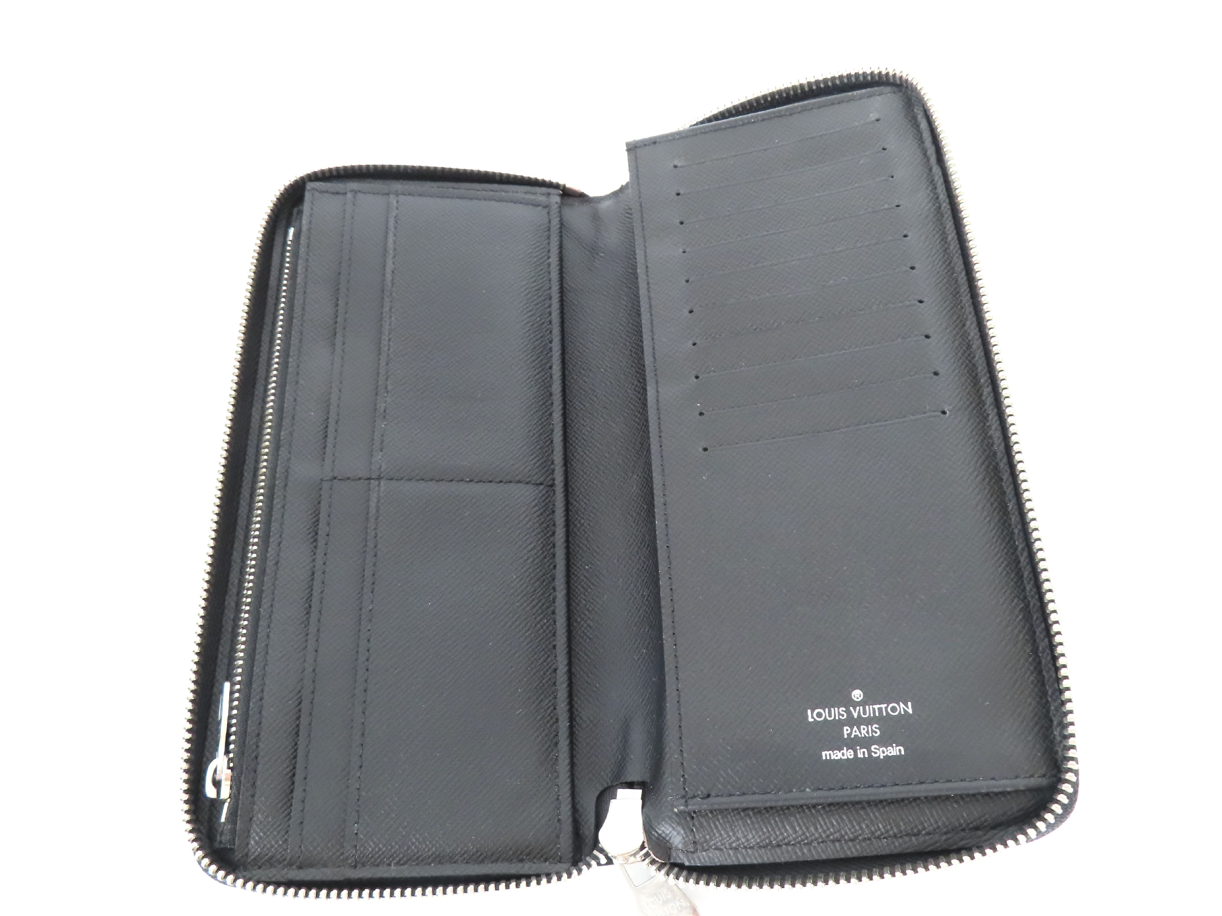 Damier Graphite Zippy Vertical Wallet, Black, Silver Hardware, CA0159 — view 8
