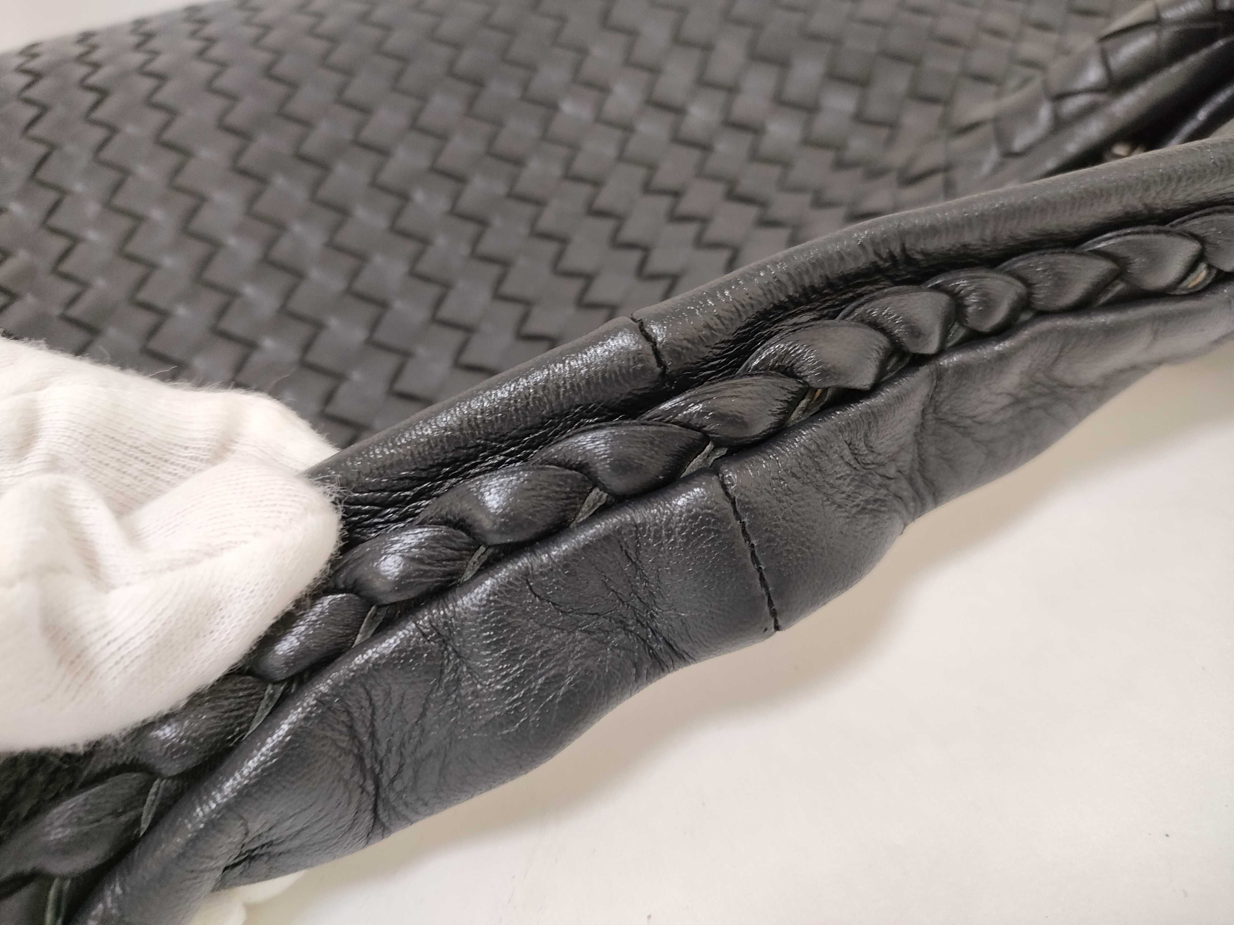 Intrecciato Bottega Veneta Intrecciato Handbag — view 4
