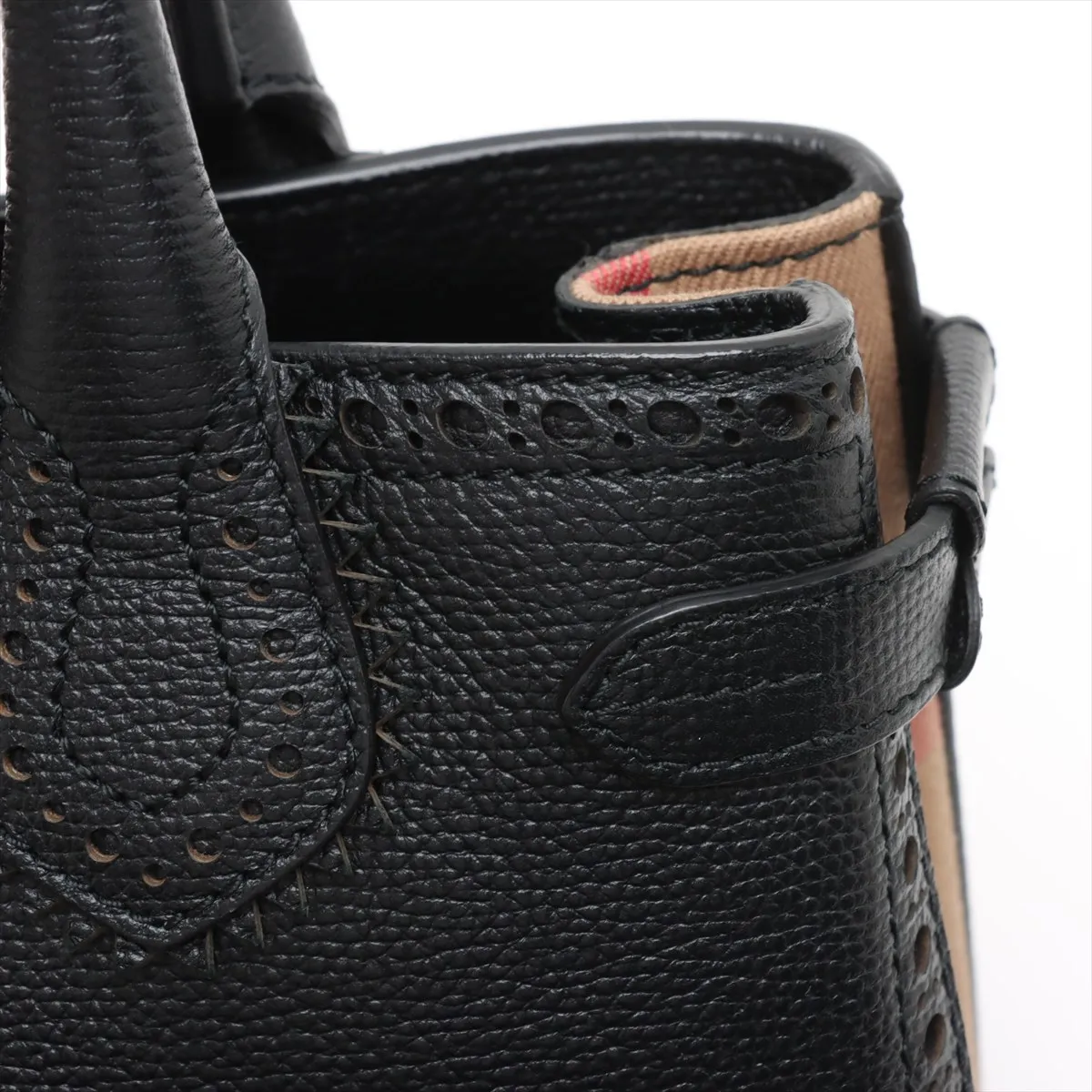 Nova Check Small Banner Leather 2WAY Handbag Black — view 14