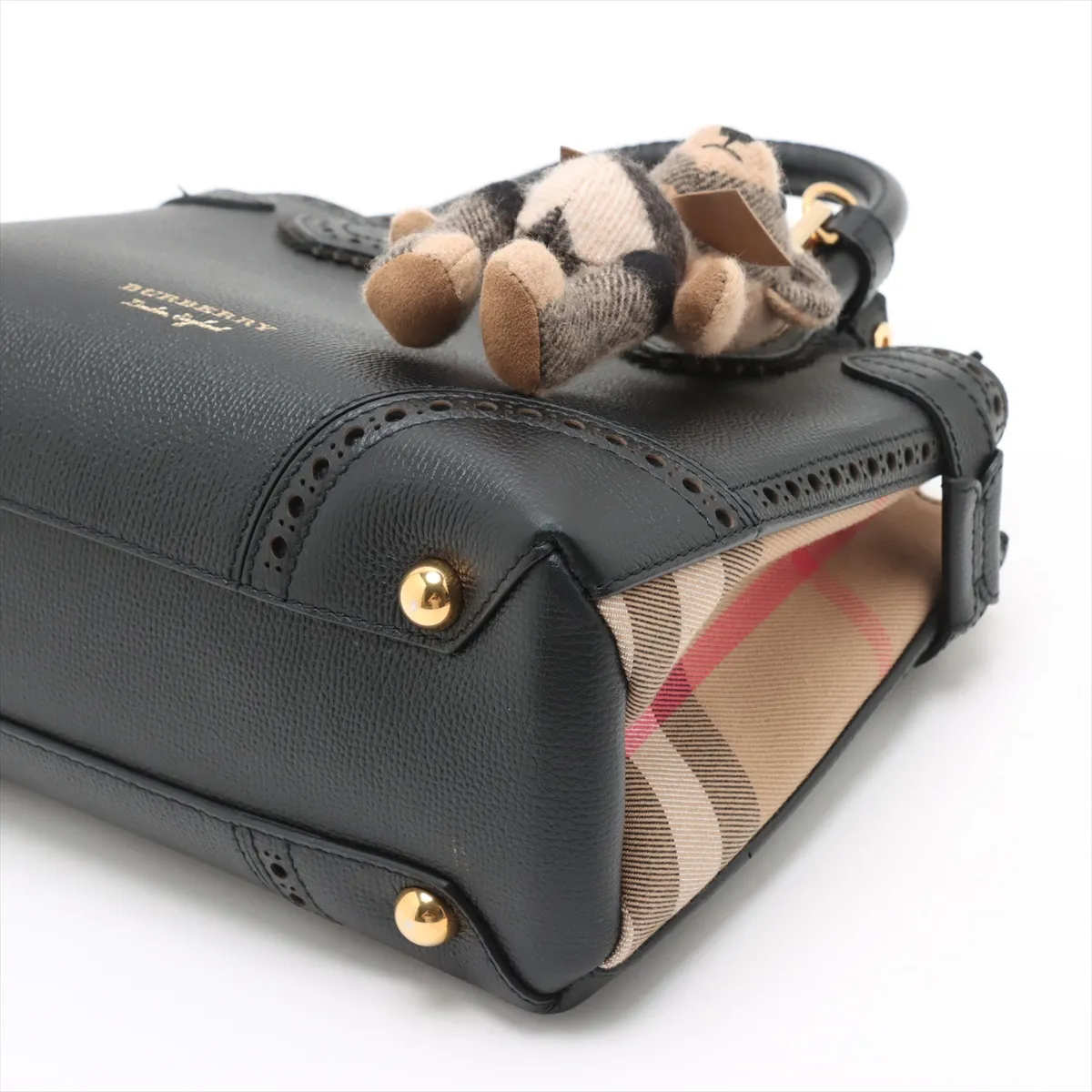 Nova Check Small Banner Leather 2WAY Handbag Black — view 3