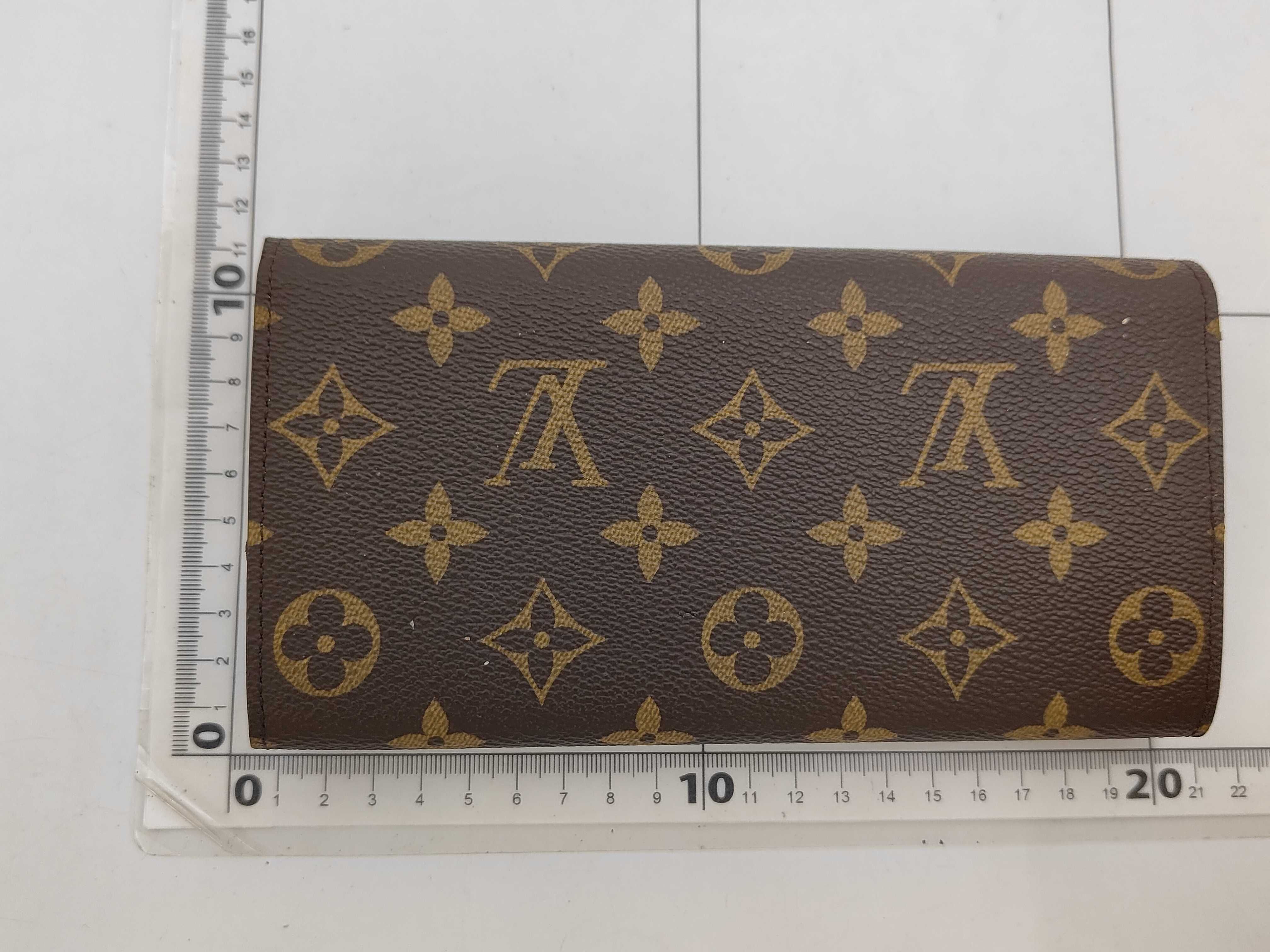 Monogram Portefeuille Sarah (old model) wallet — view 2