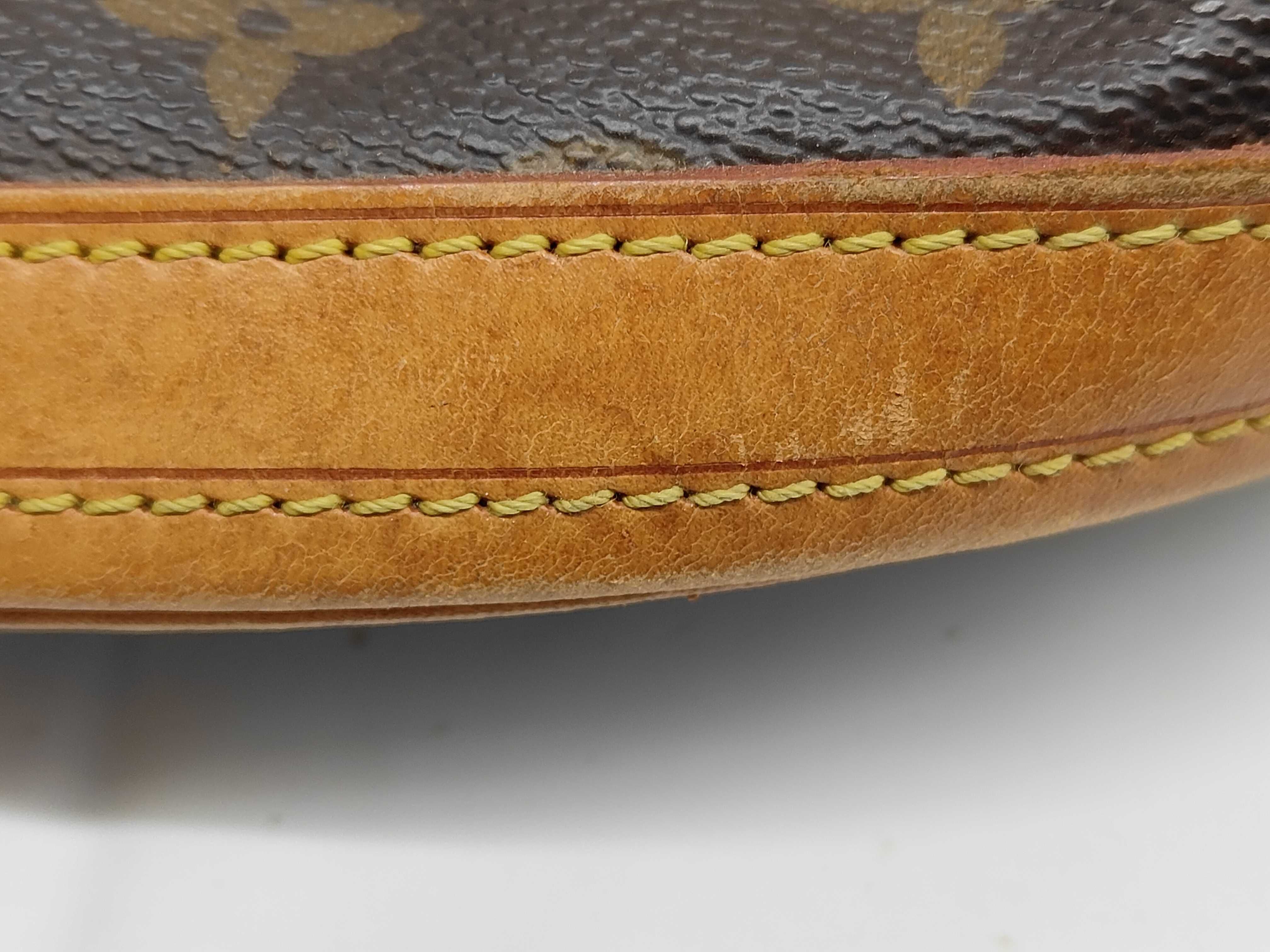 Monogram Bucket PM M42238 Tote Bag — view 12