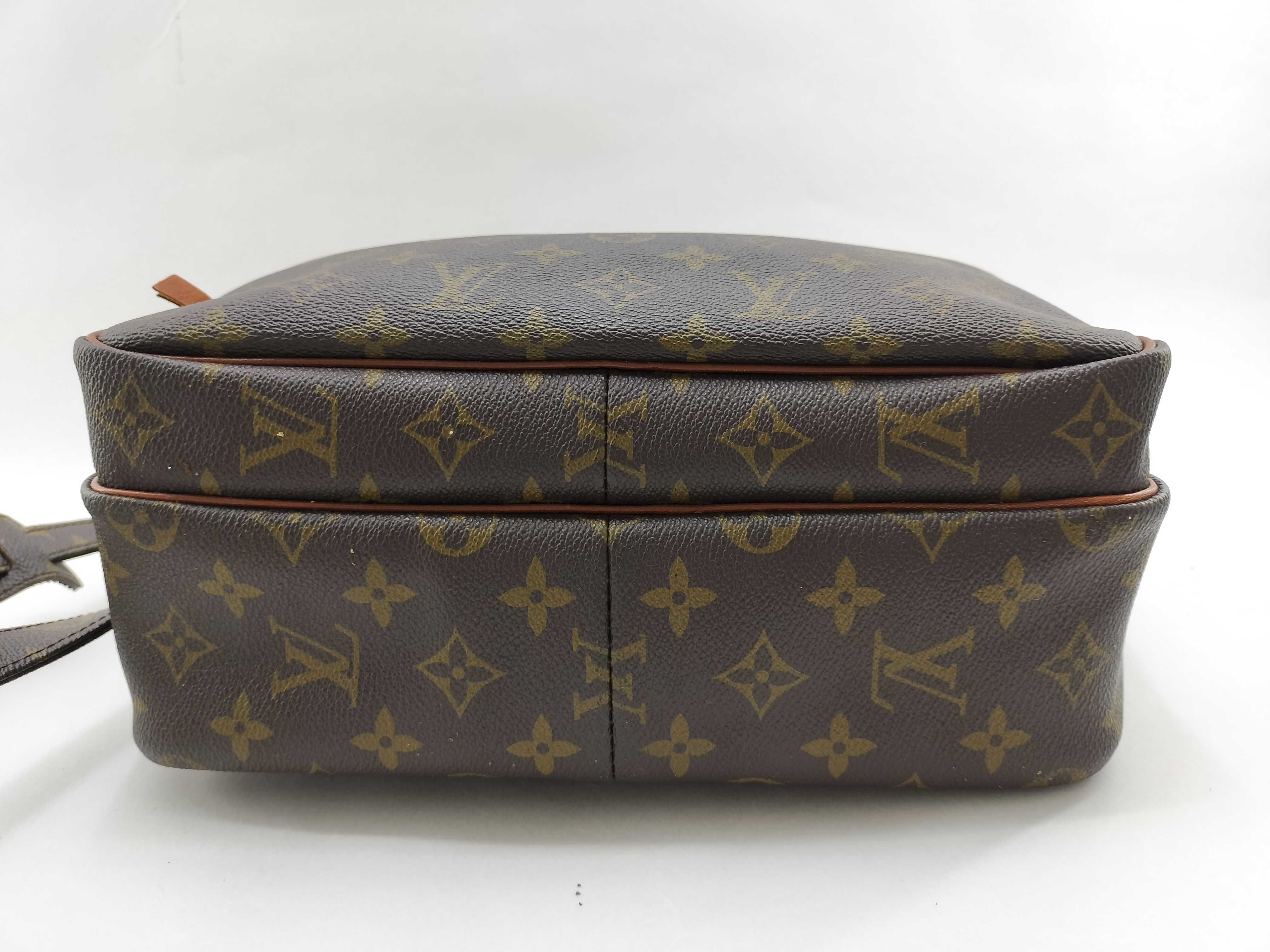 Monogram Louis Vuitton Monogram Old Model Nile Shoulder Bag — view 3