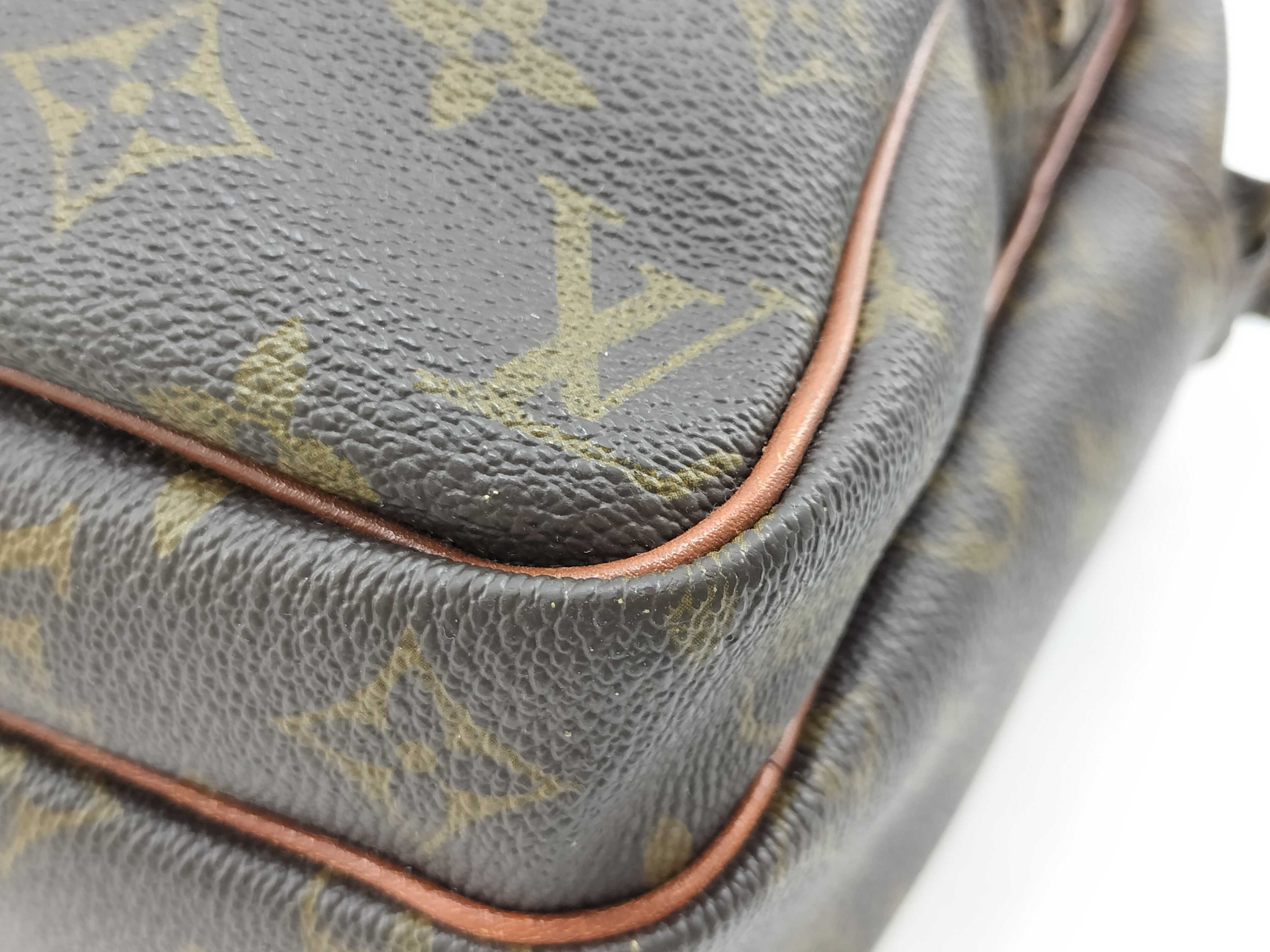 Monogram Louis Vuitton Monogram Old Model Nile Shoulder Bag — view 4