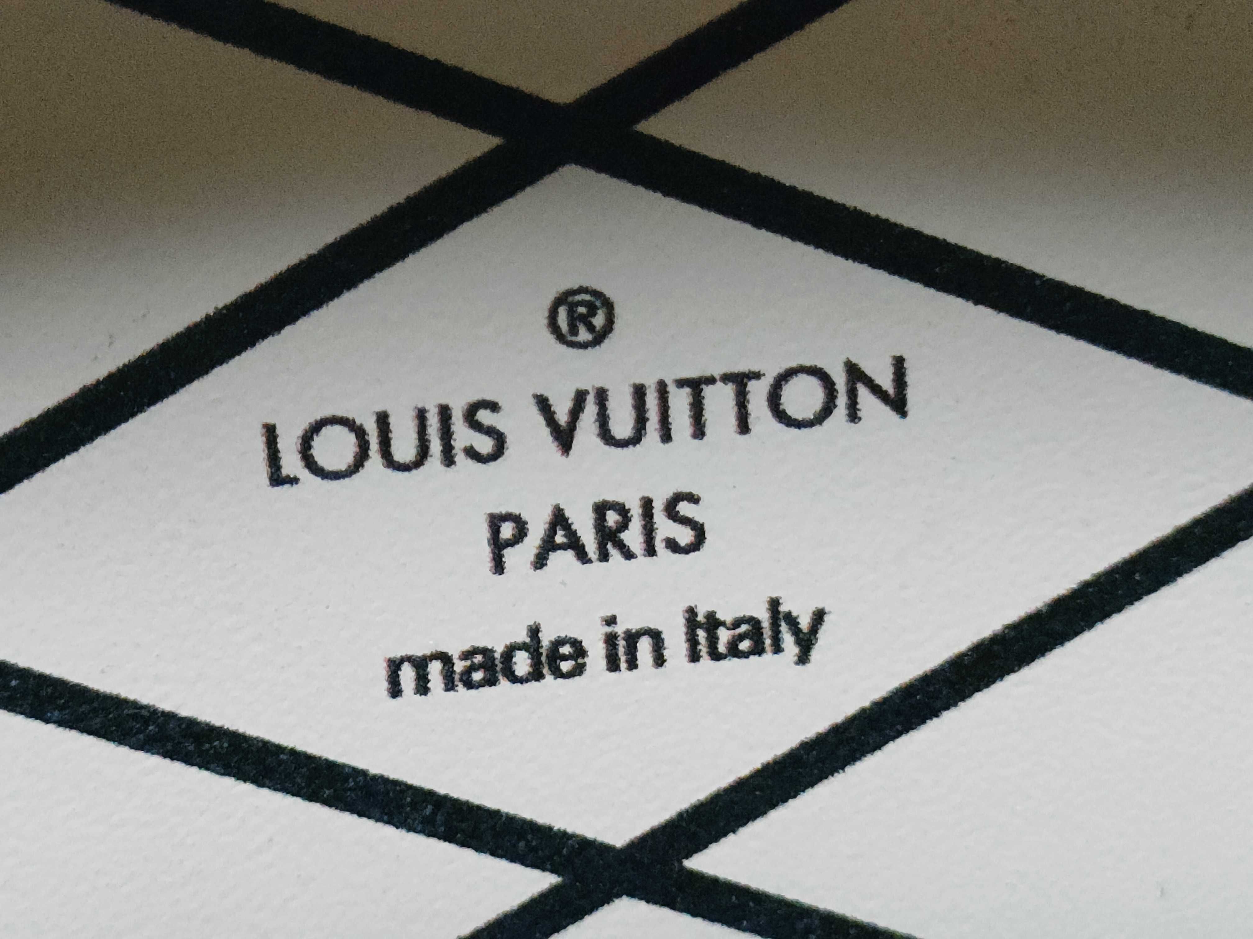 Monogram Reverse Mini Boite Chapeau M68276 Shoulder Bag — view 12