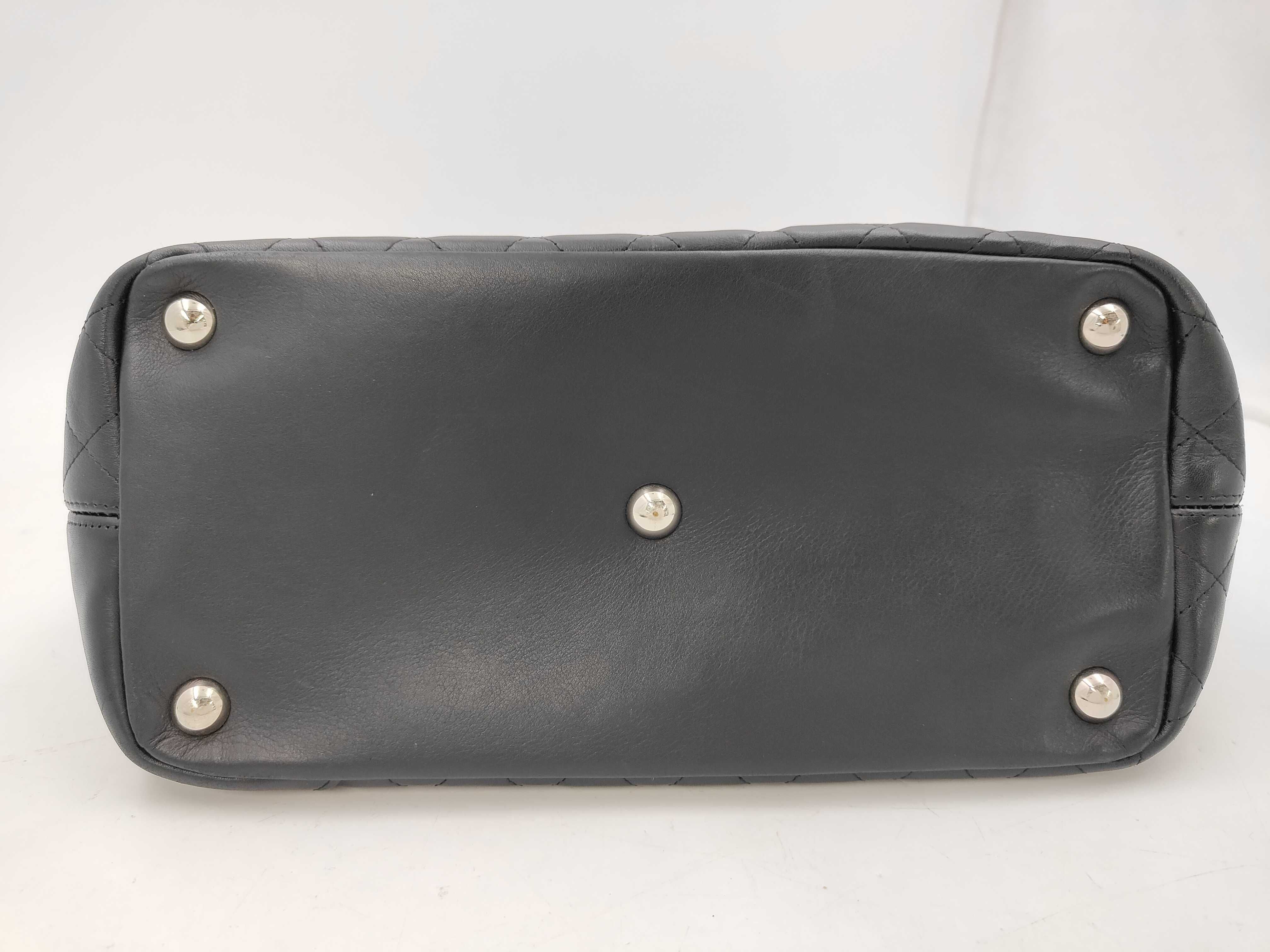 Cambon Line Leather Black Tote Bag (Serial Number 2) — view 7