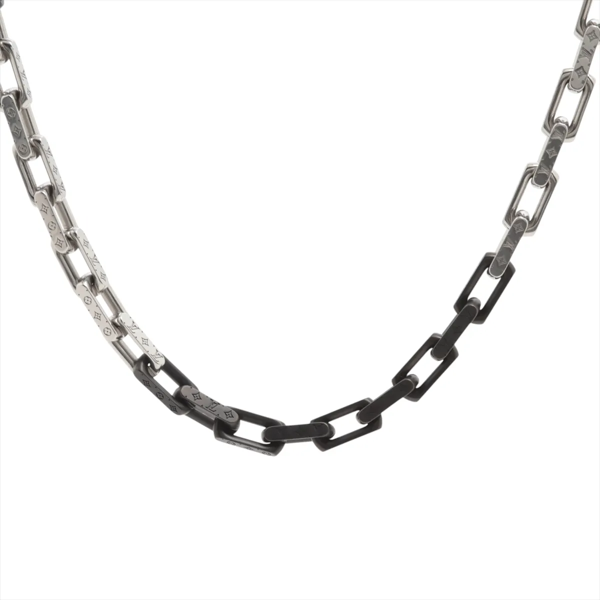 M00677 Collier Monogram Chain Necklace LE1294, Metal, Black x Silver. Shows signs of wear including
