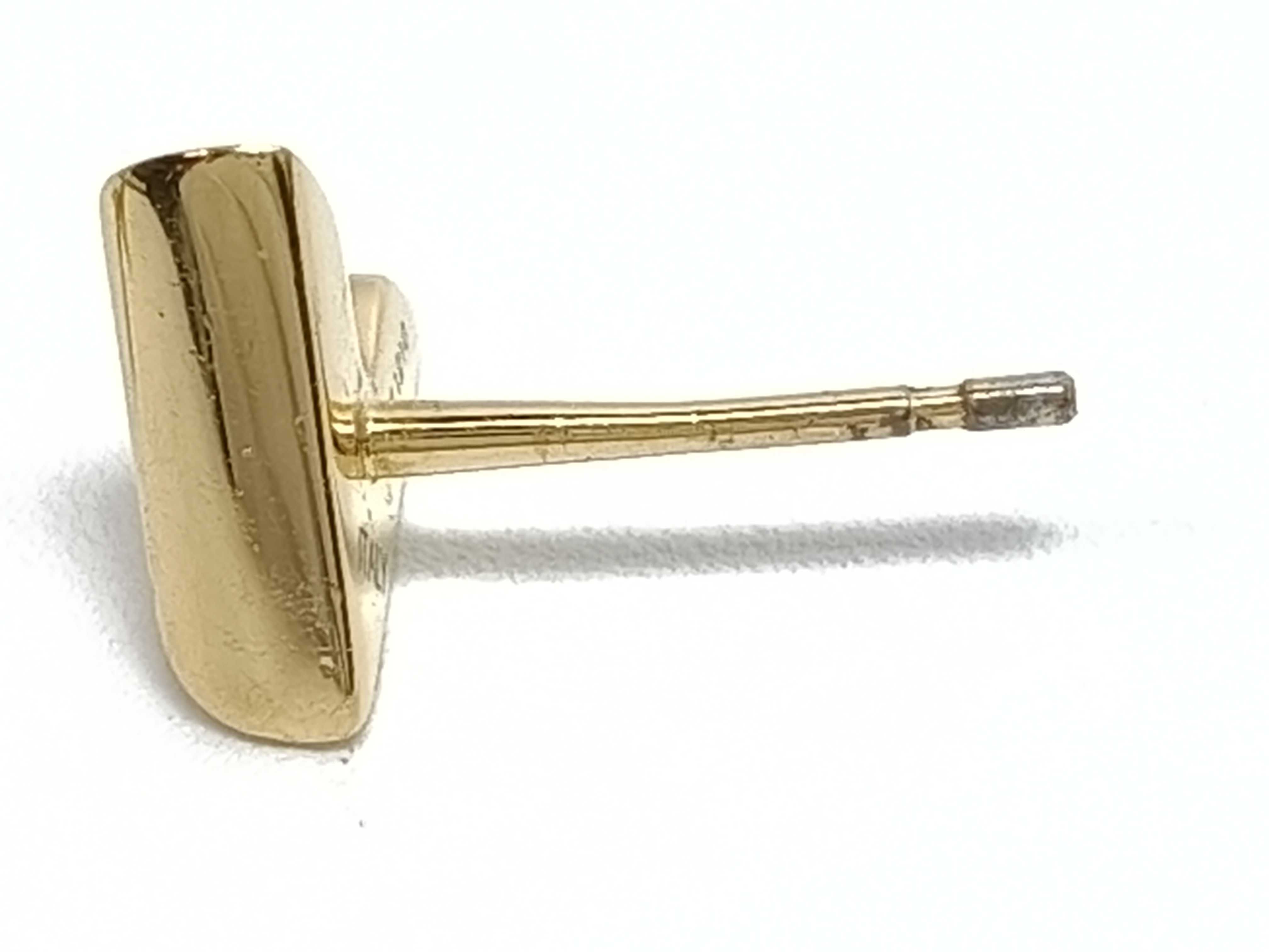 Essential V Gold Earrings — view 7