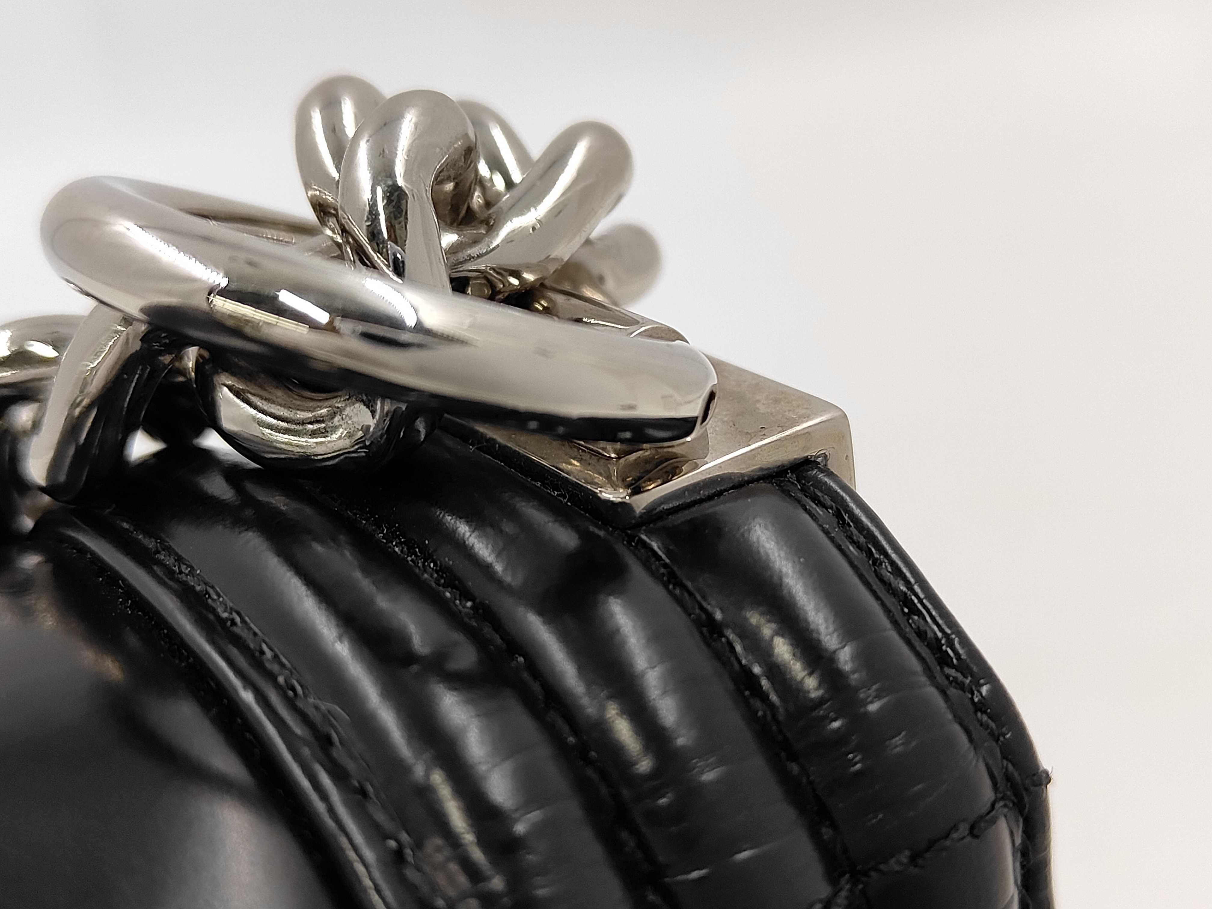 Boy Chanel Shoulder Bag — view 3