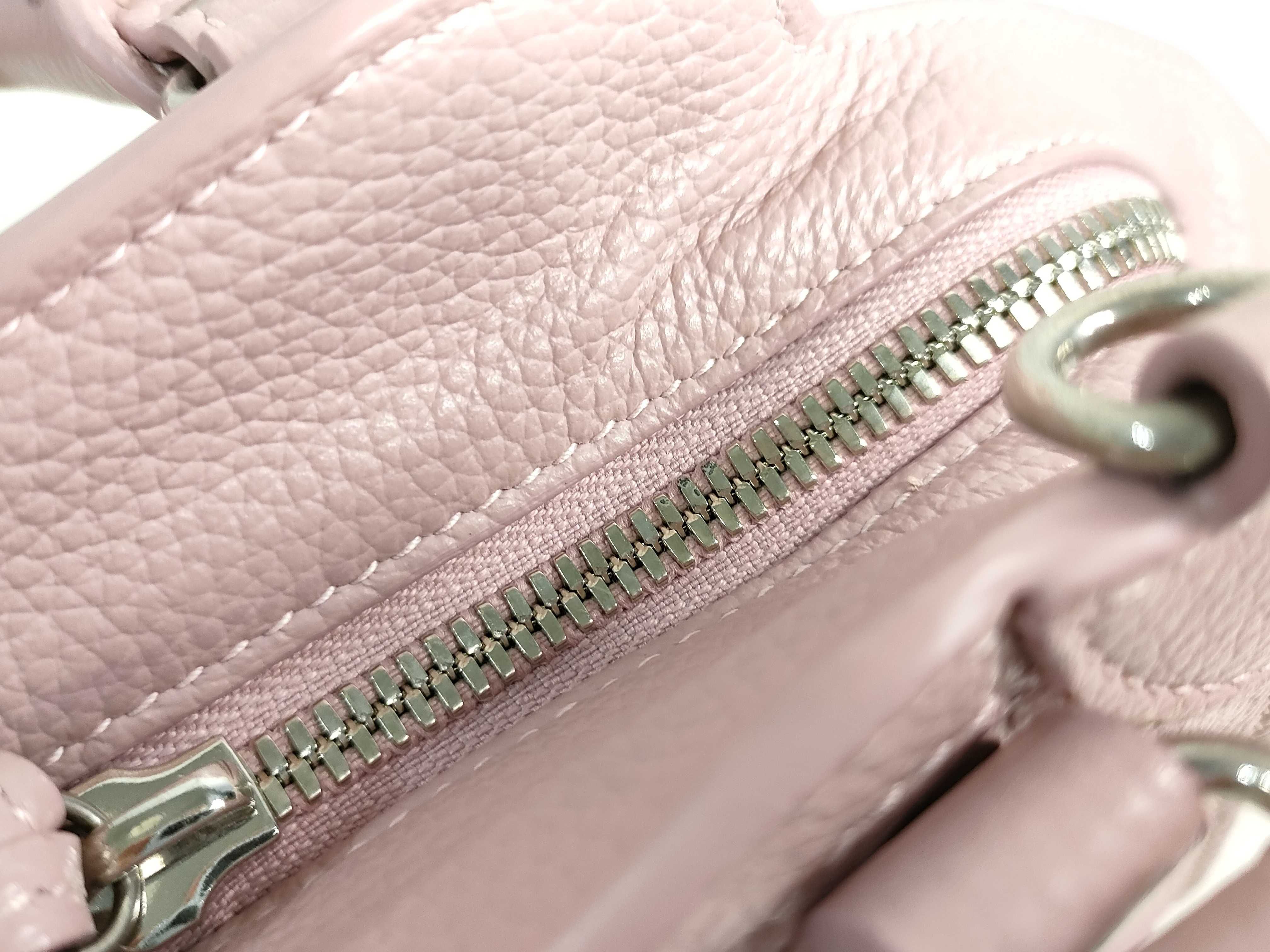 ID- Mini Neo Classic City Cow Skin 2 Way Handbag Pink 638524 Handbag — view 9