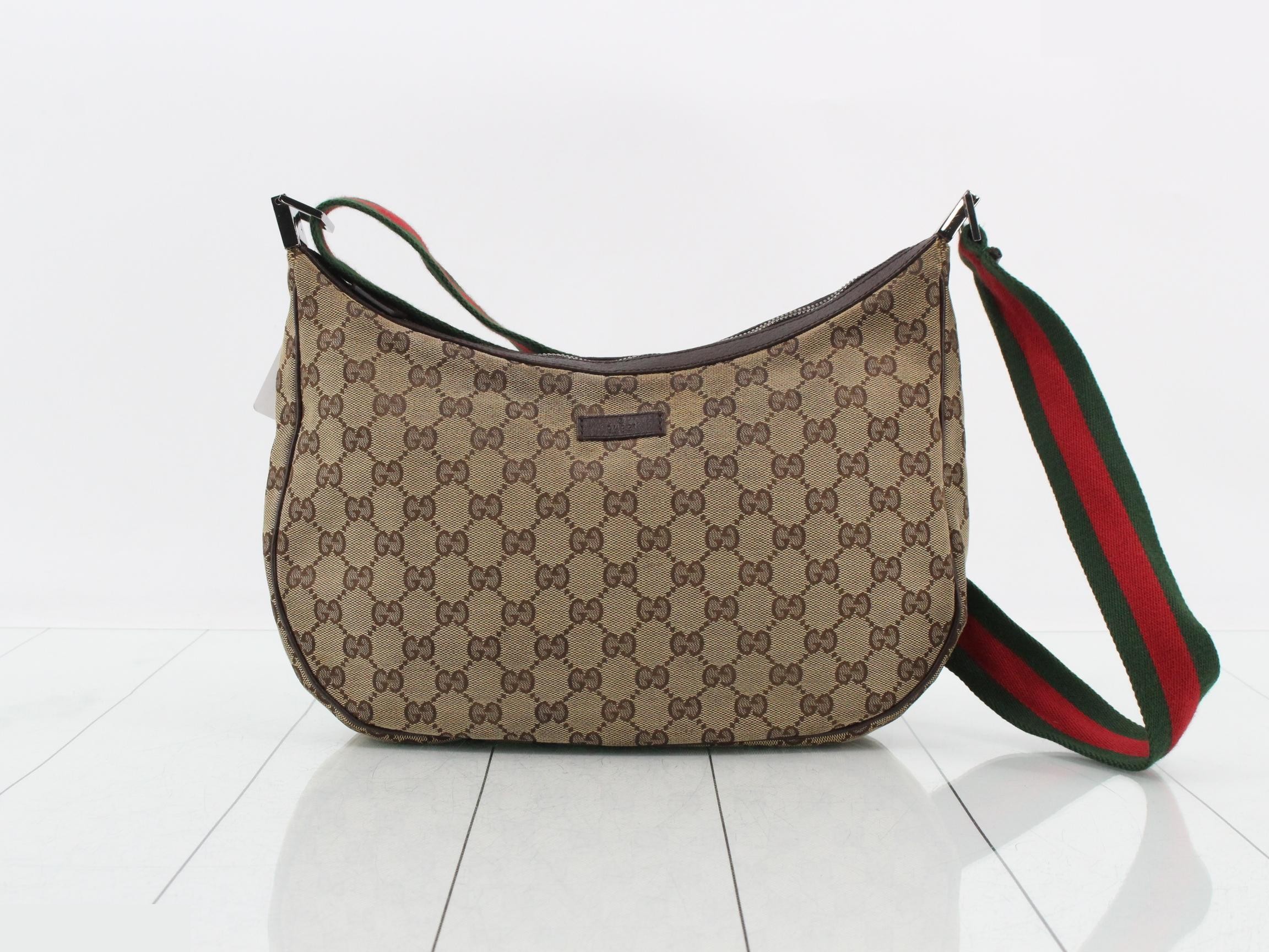 122790 GG Canvas Sherry Shoulder Bag