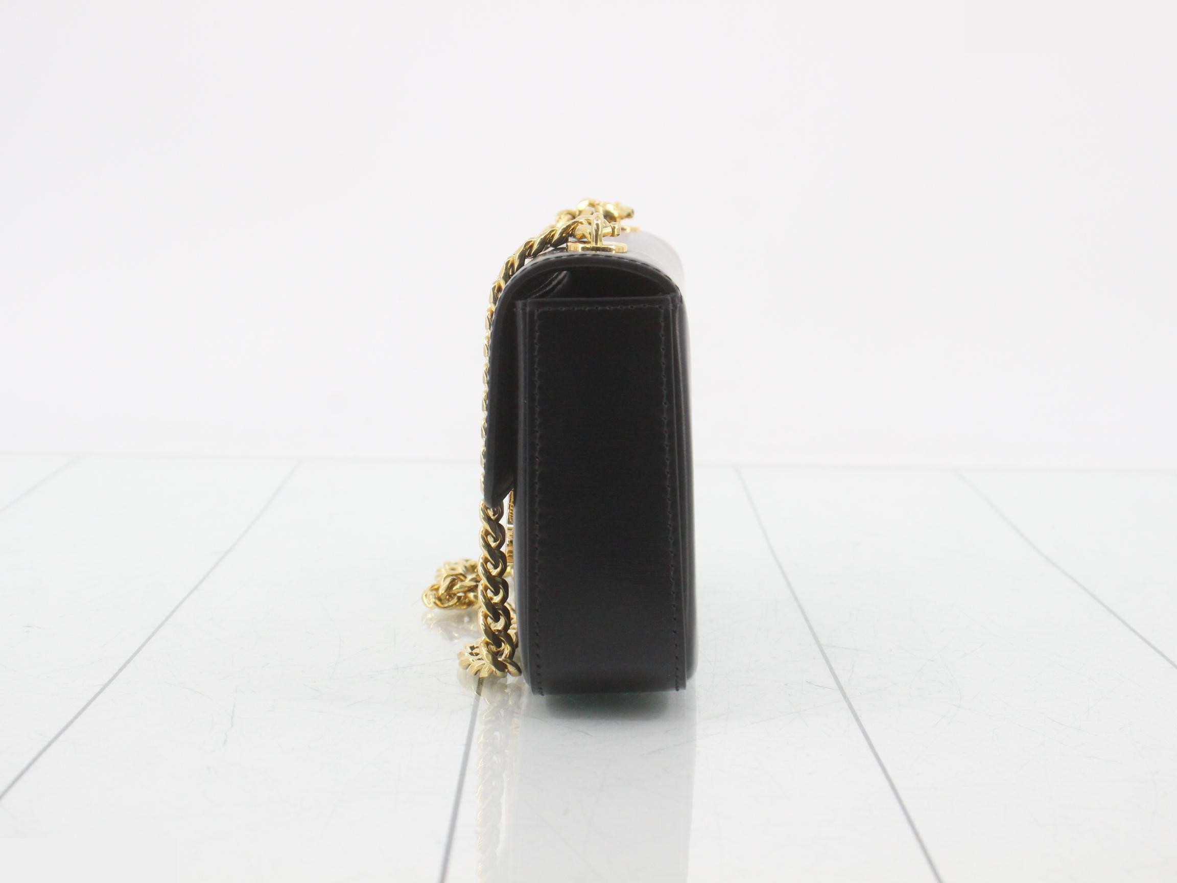 Claude Triomphe Chain Shoulder Bag, Black — view 3