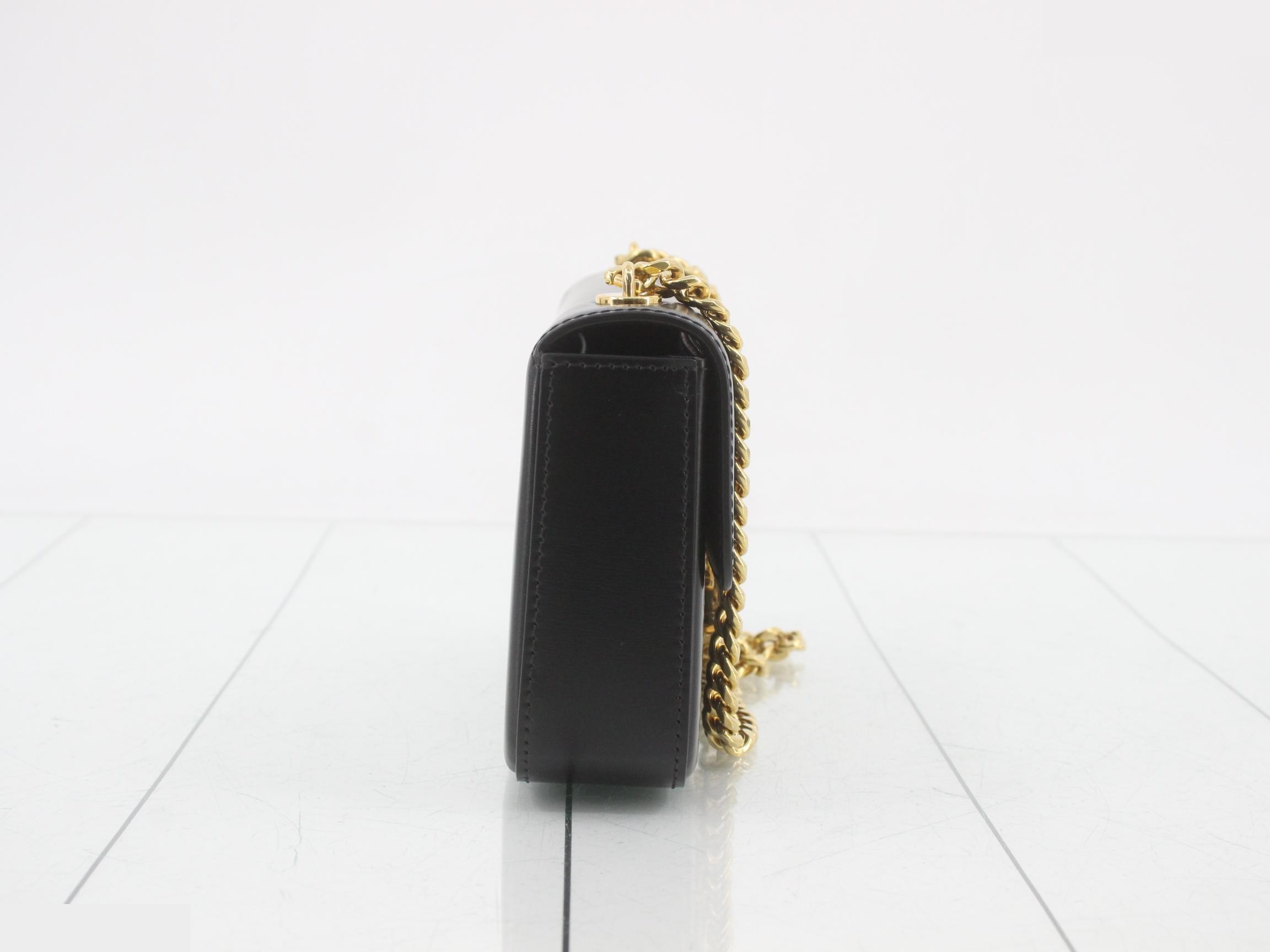 Claude Triomphe Chain Shoulder Bag, Black — view 4