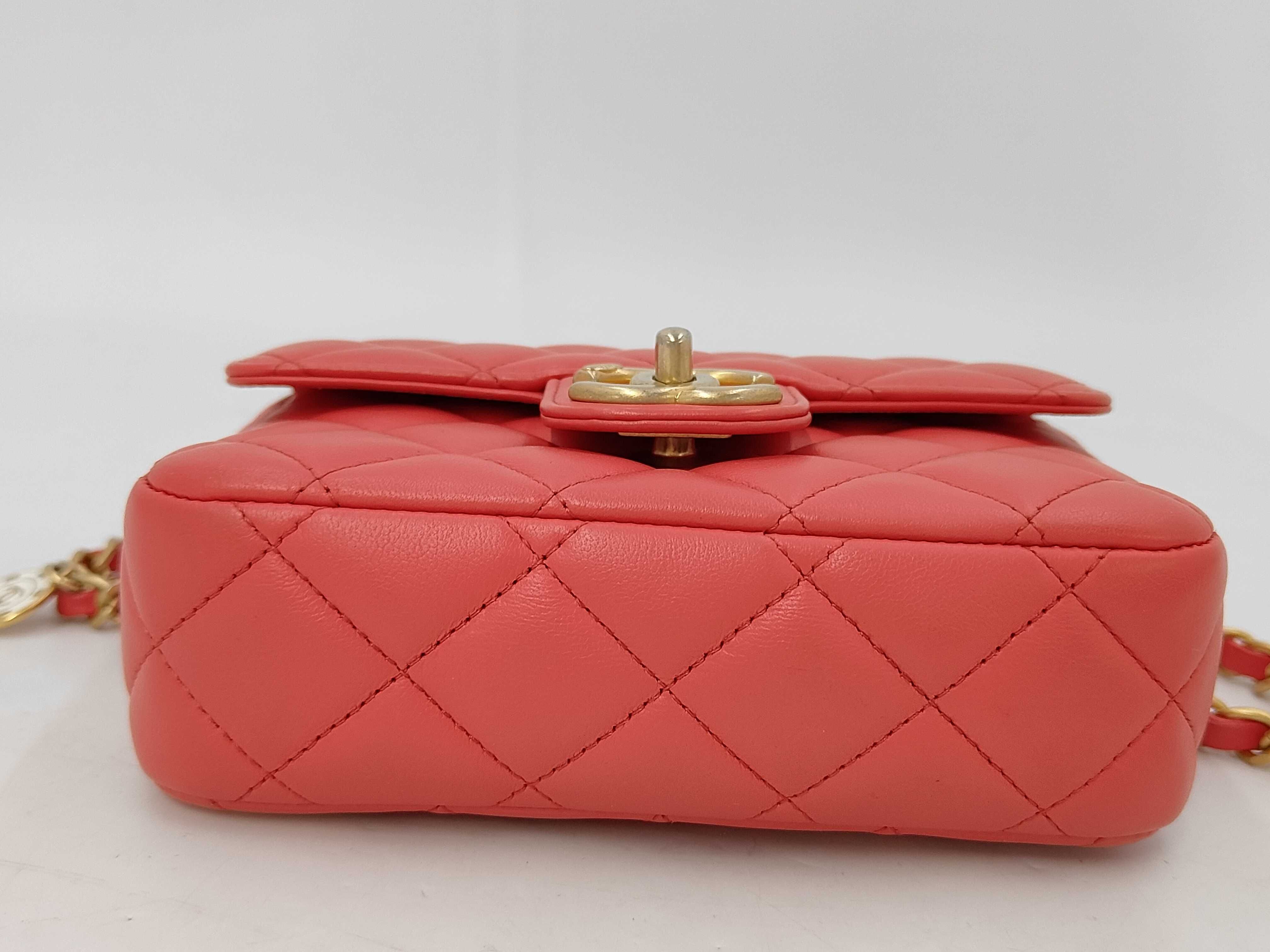 Shoulder Bag Mini Matelassé Random Number Shoulder Bag — view 4