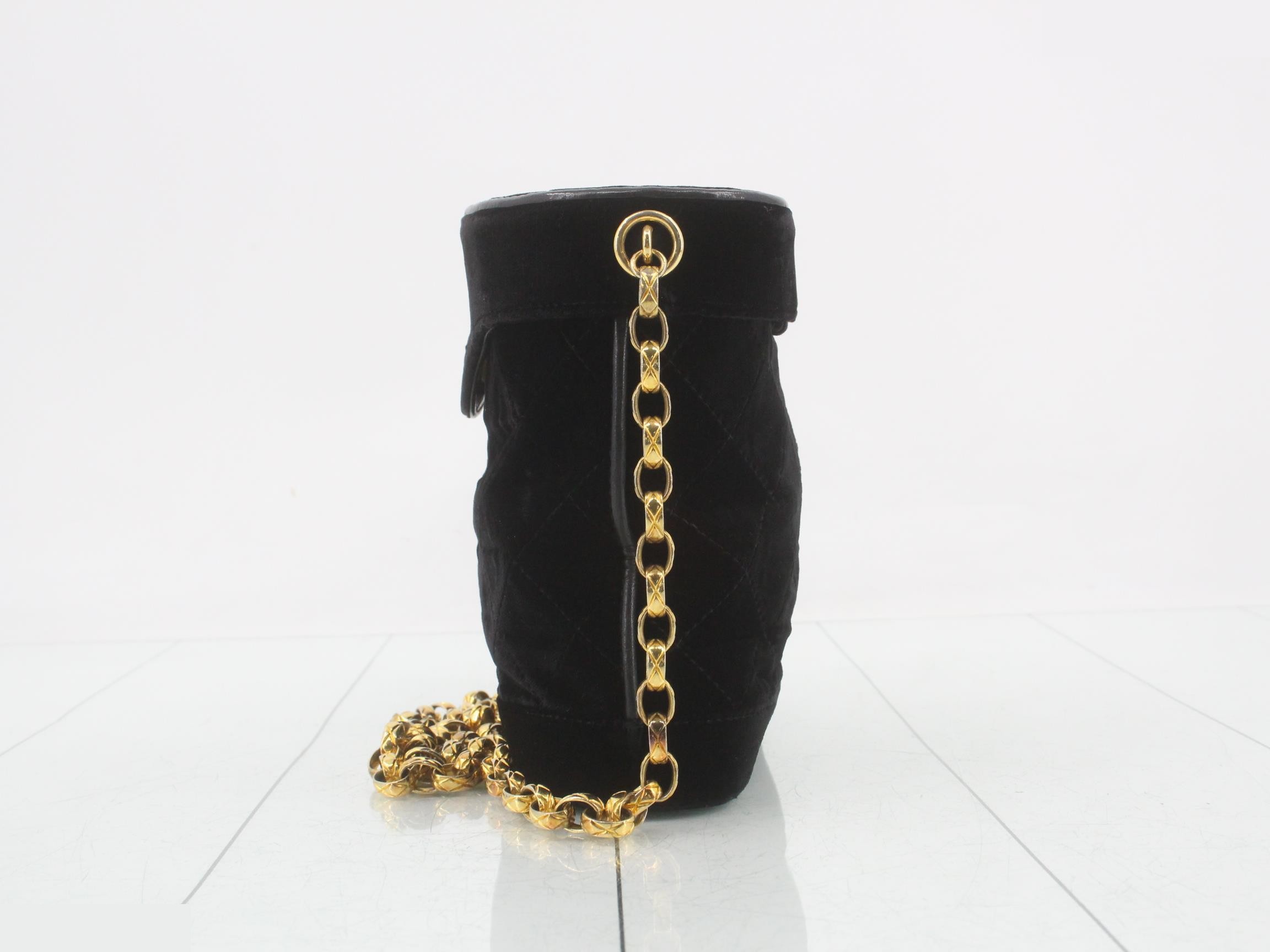 Matelassé (bag) - Shoulder bag — view 3