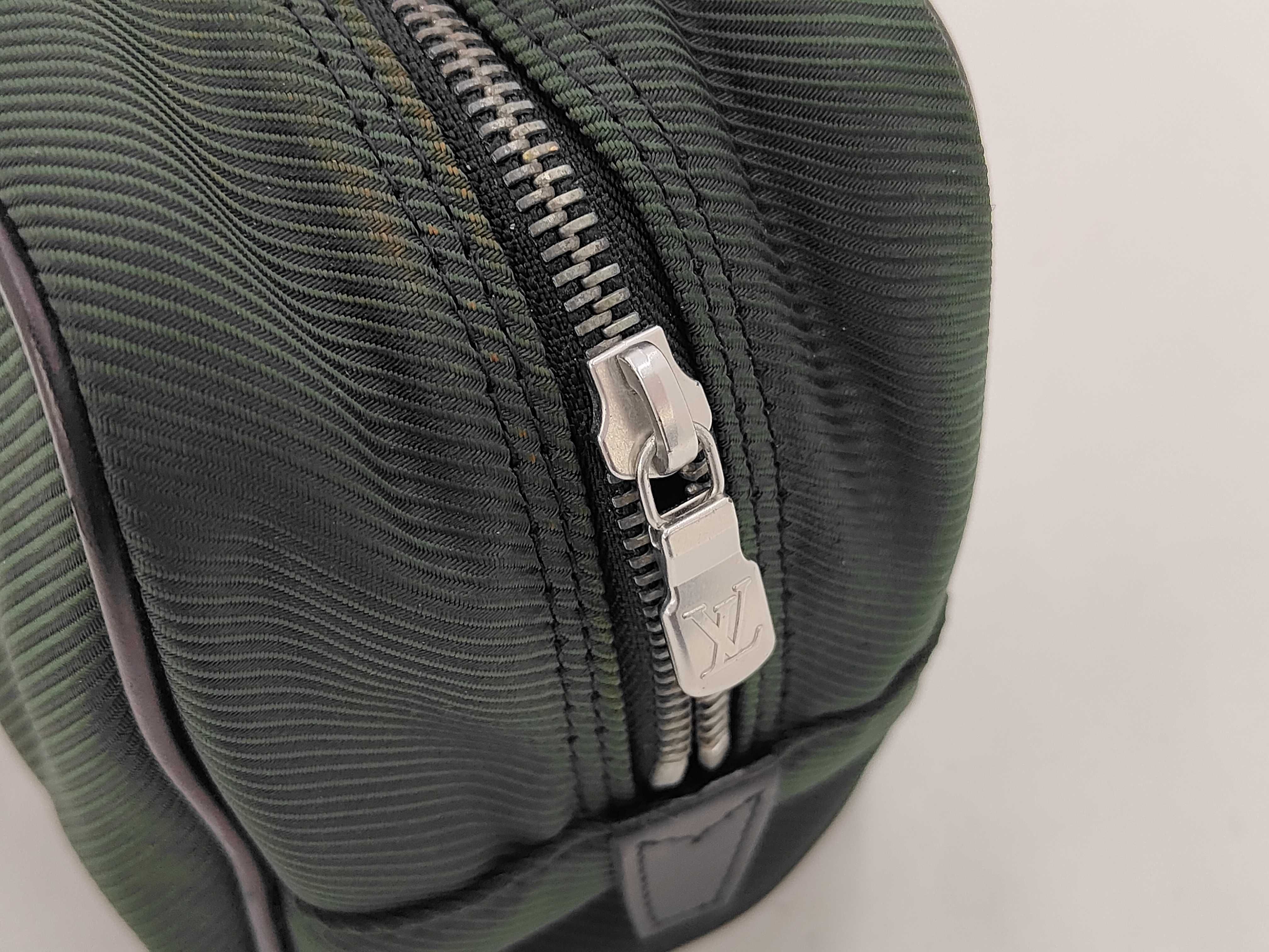 Taiga Parana M30752 Ardoise CA0056 Pouch — view 7