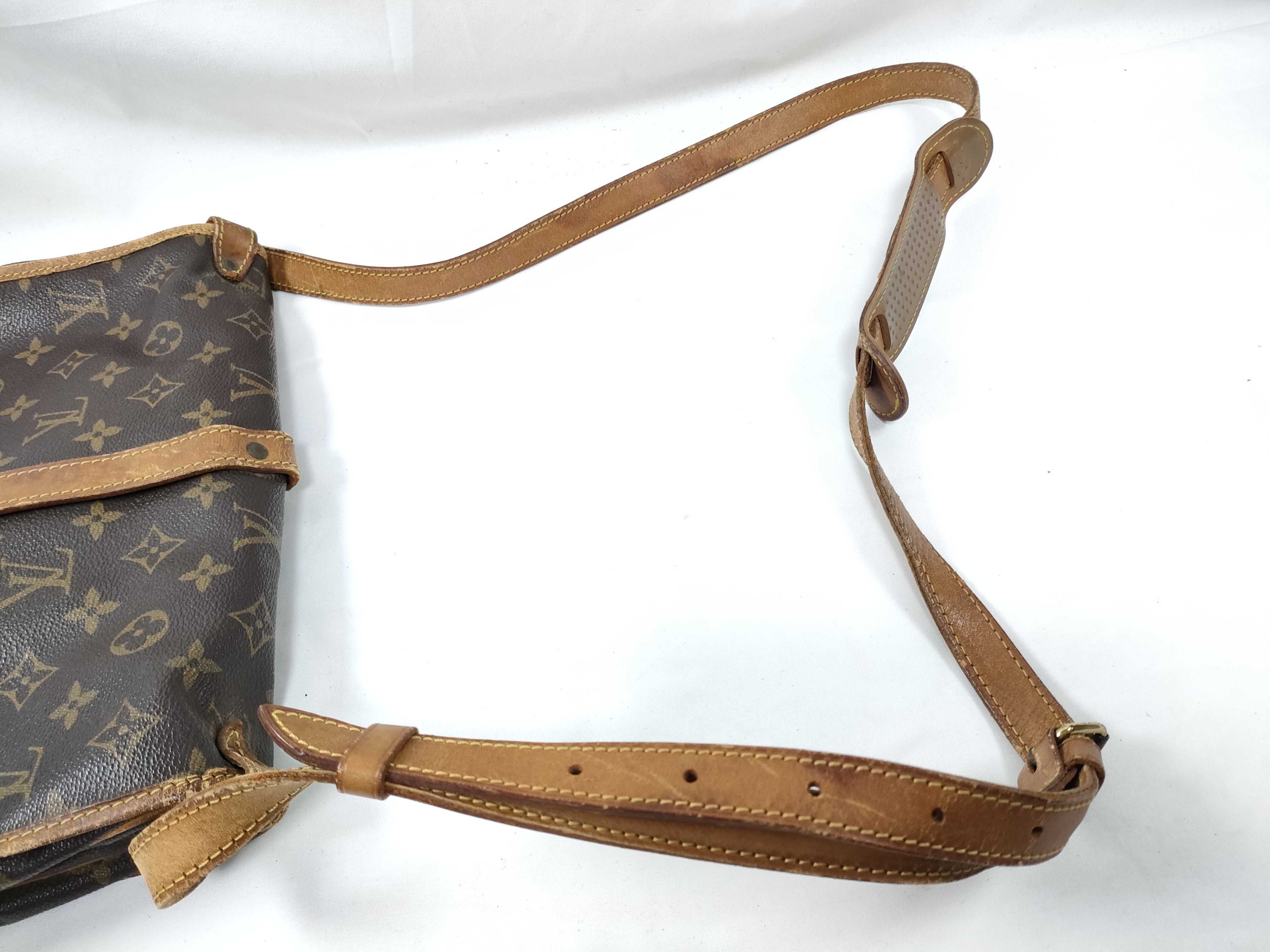 Monogram Saumur 30 M42256 Shoulder Bag — view 5