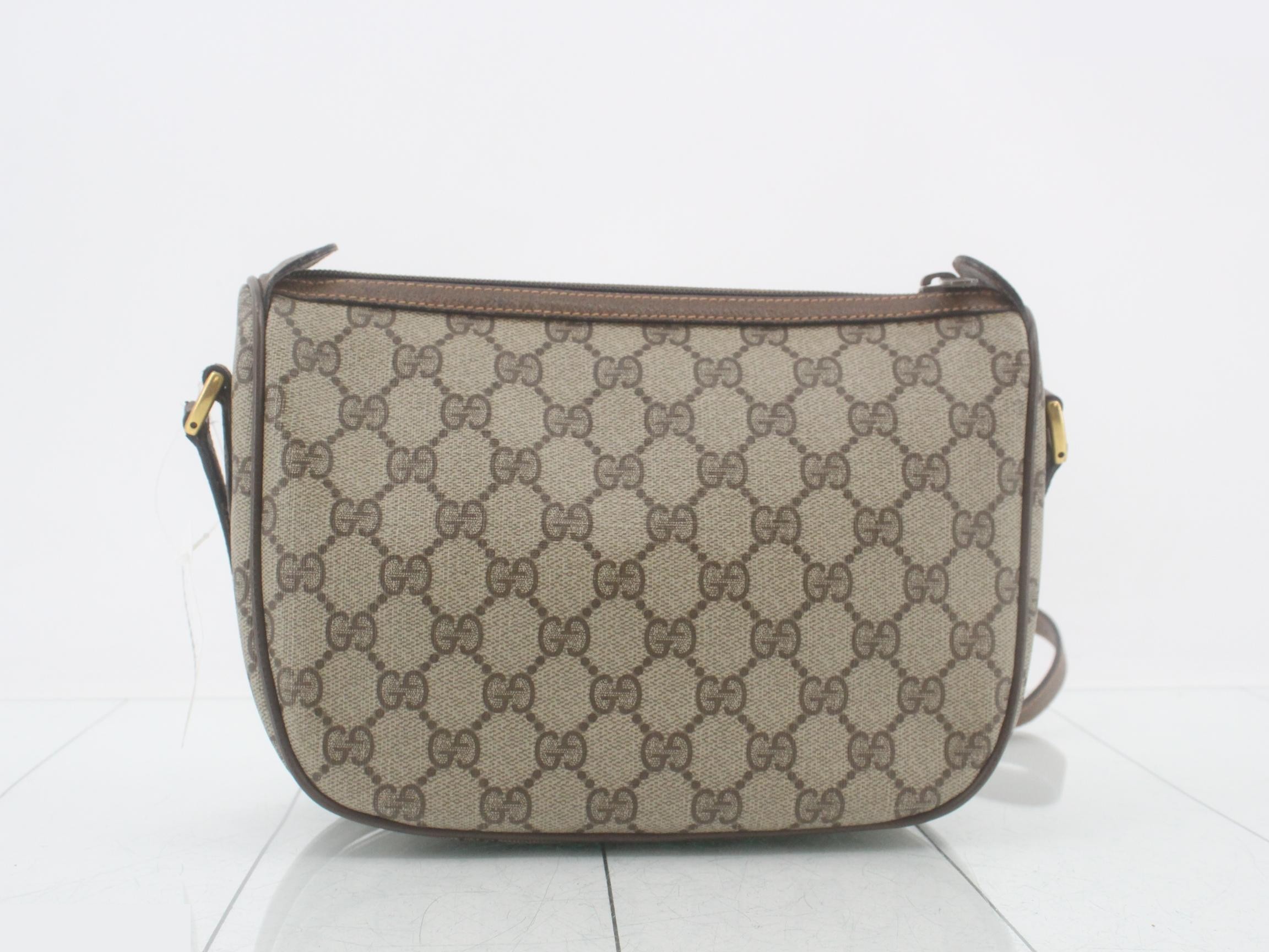 GG Supreme Leather Shoulder Bag — view 2