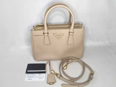 ID- Saffiano Lux Galeria Cowhide 2-Way Handbag Beige 1BA863 Handbag
