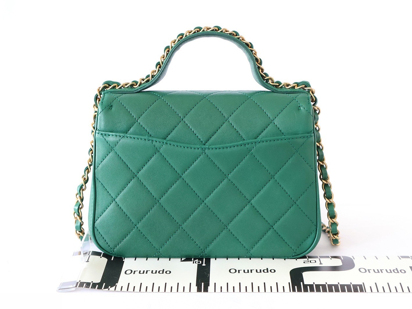 Matelassé Lambskin 2-Way Chain Shoulder Bag, Green — view 2