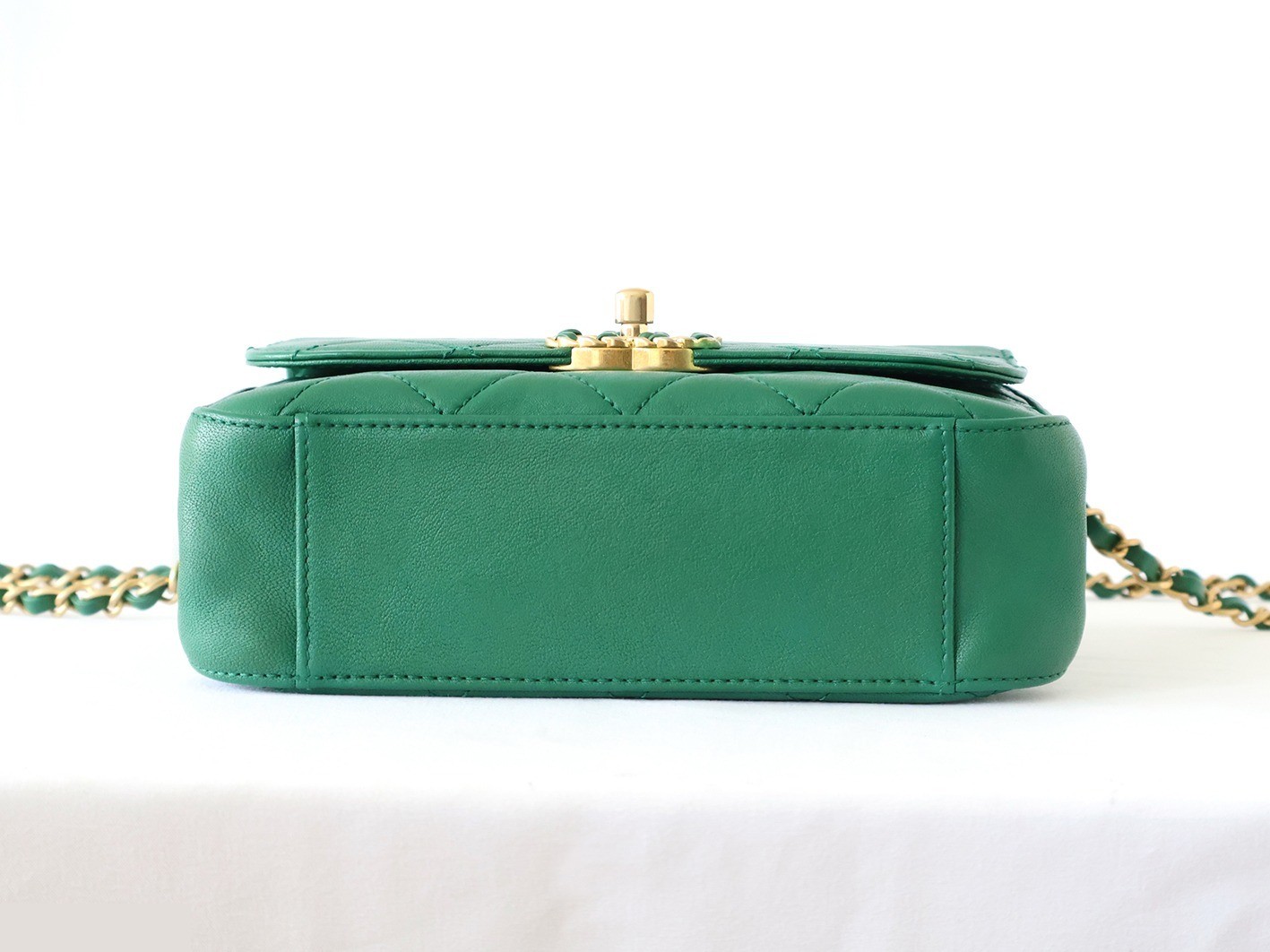 Matelassé Lambskin 2-Way Chain Shoulder Bag, Green — view 5
