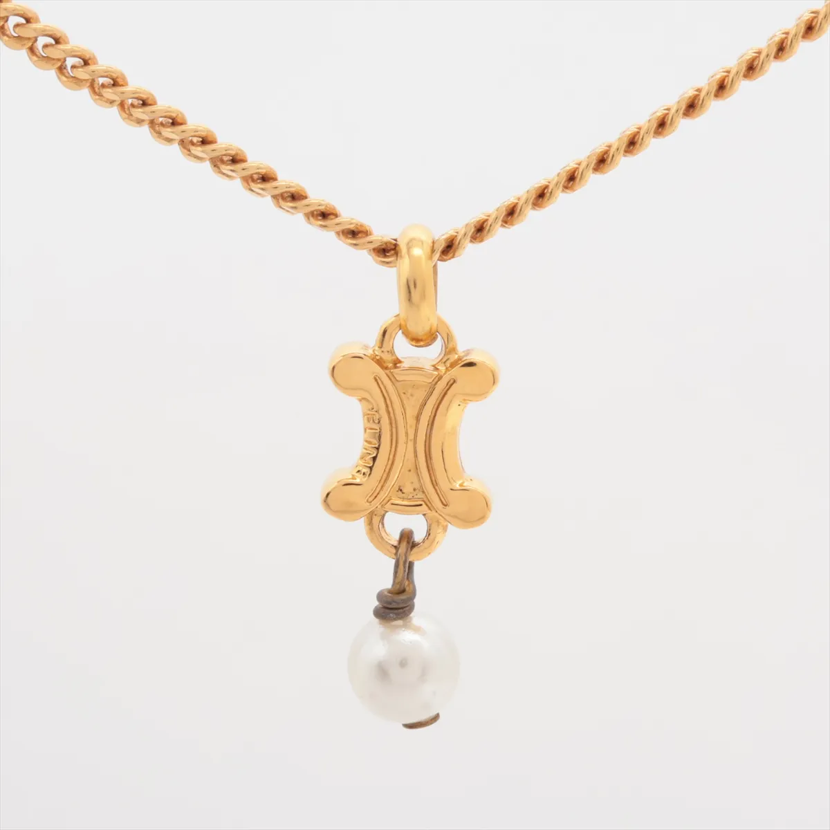 Macadam Necklace GP x Fake Pearl Gold — view 2