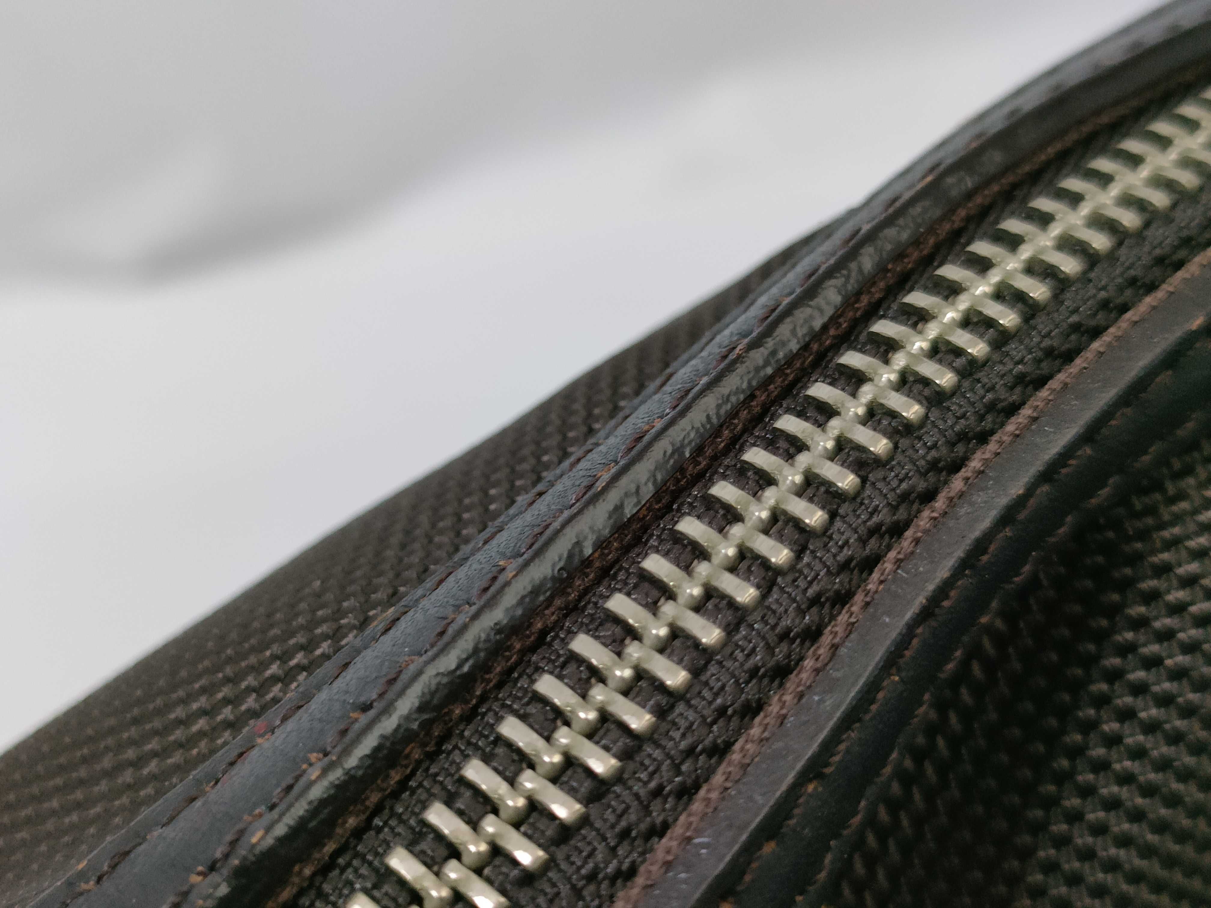 Black Label Shoulder Bag — view 8