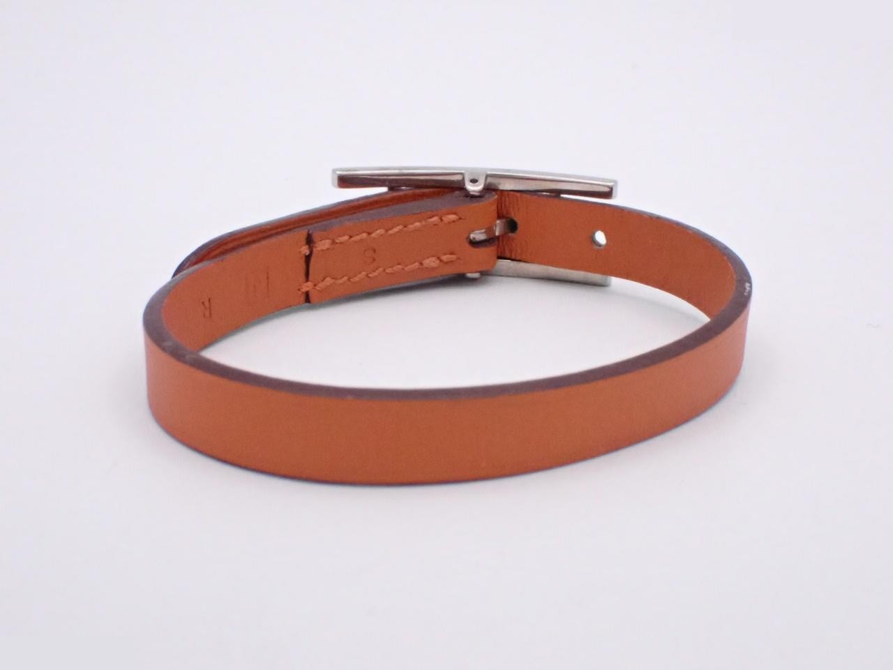 Leather bracelet, brand "Api", wrist circumference approximately 17.5 cm — view 2