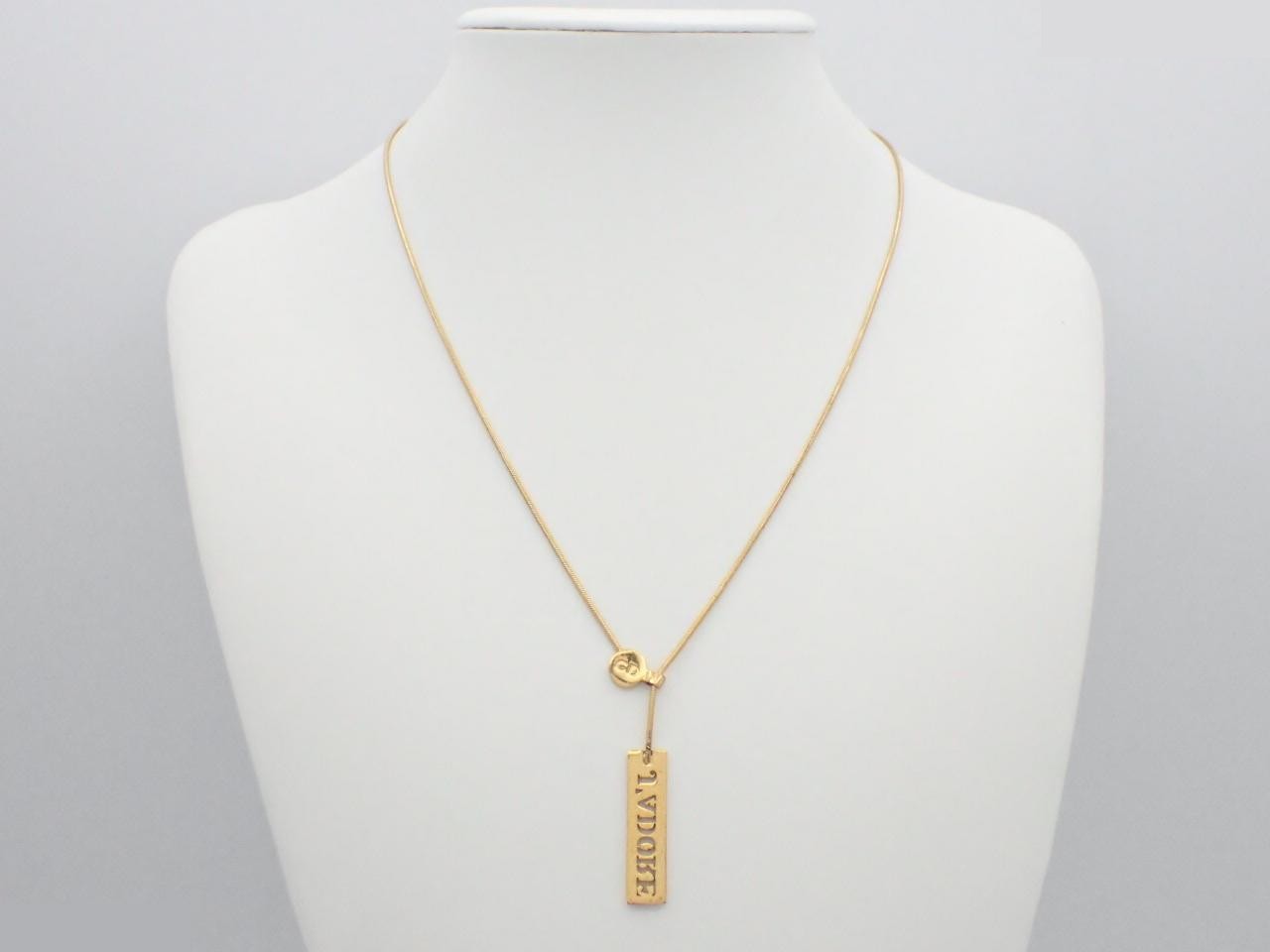 pendant plate, gold, neck circumference approximately 52 cm — view 3