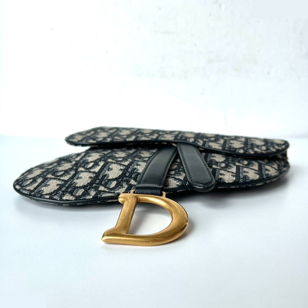 Oblique Jacquard Saddle Bag — view 4