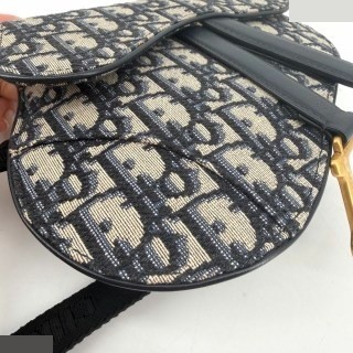 Oblique Jacquard Saddle Bag — view 9