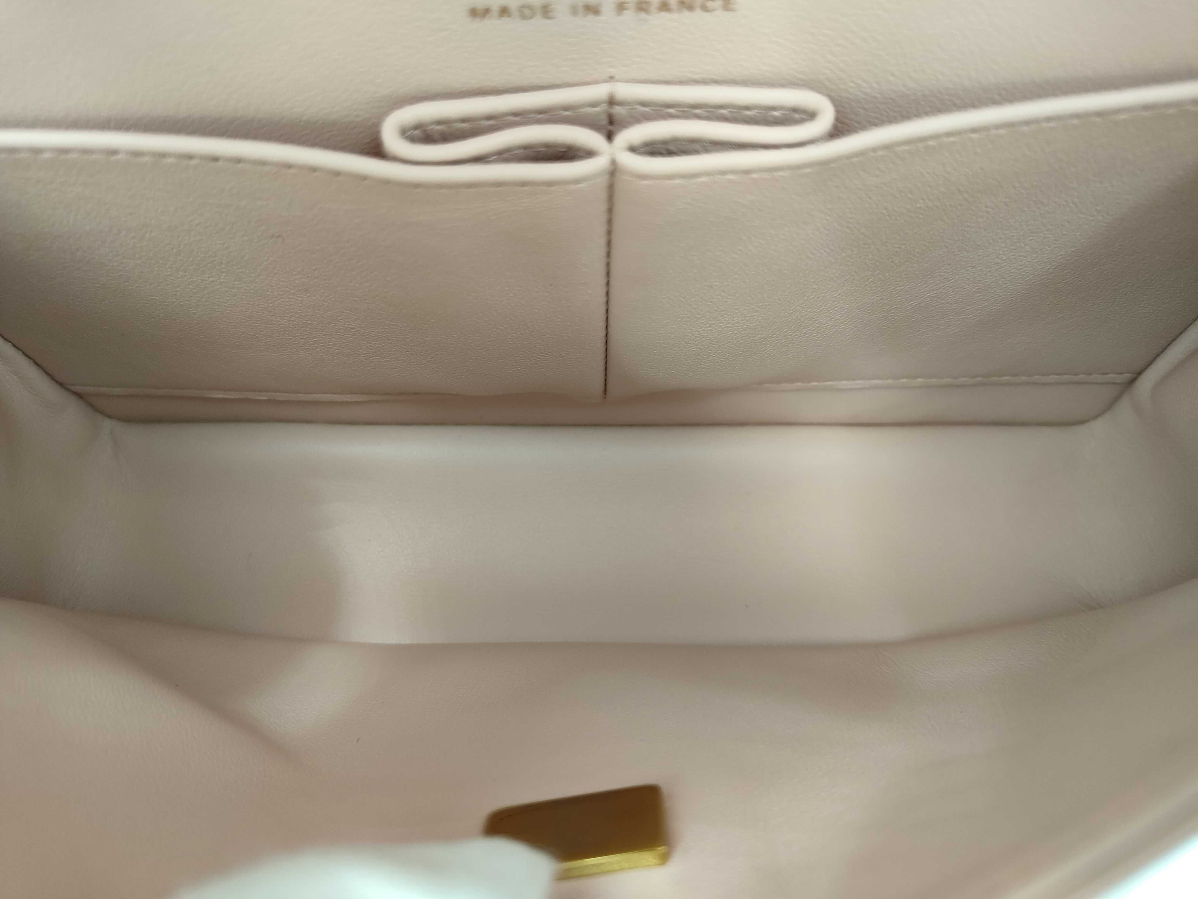 Matelassé 23 Lambskin Light Pink Gold Hardware Double Flap Shoulder Bag with Serial Number Plate — view 9