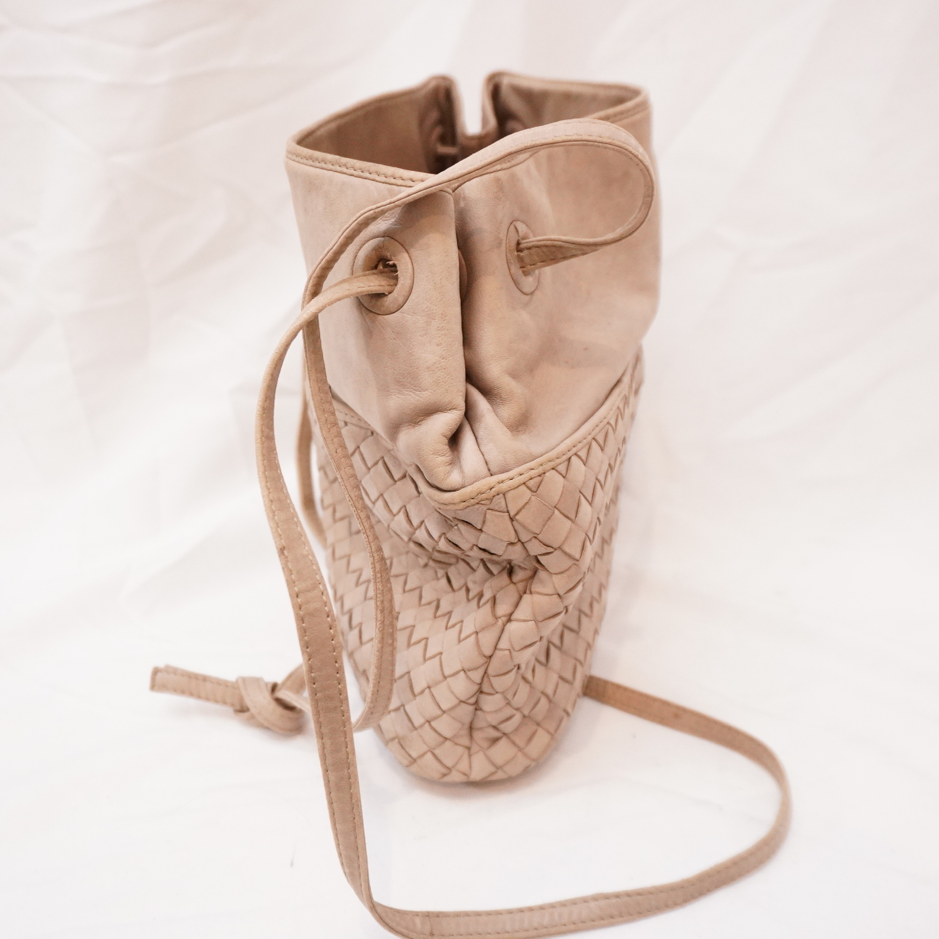 Intrecciato Leather Shoulder Bag — view 12