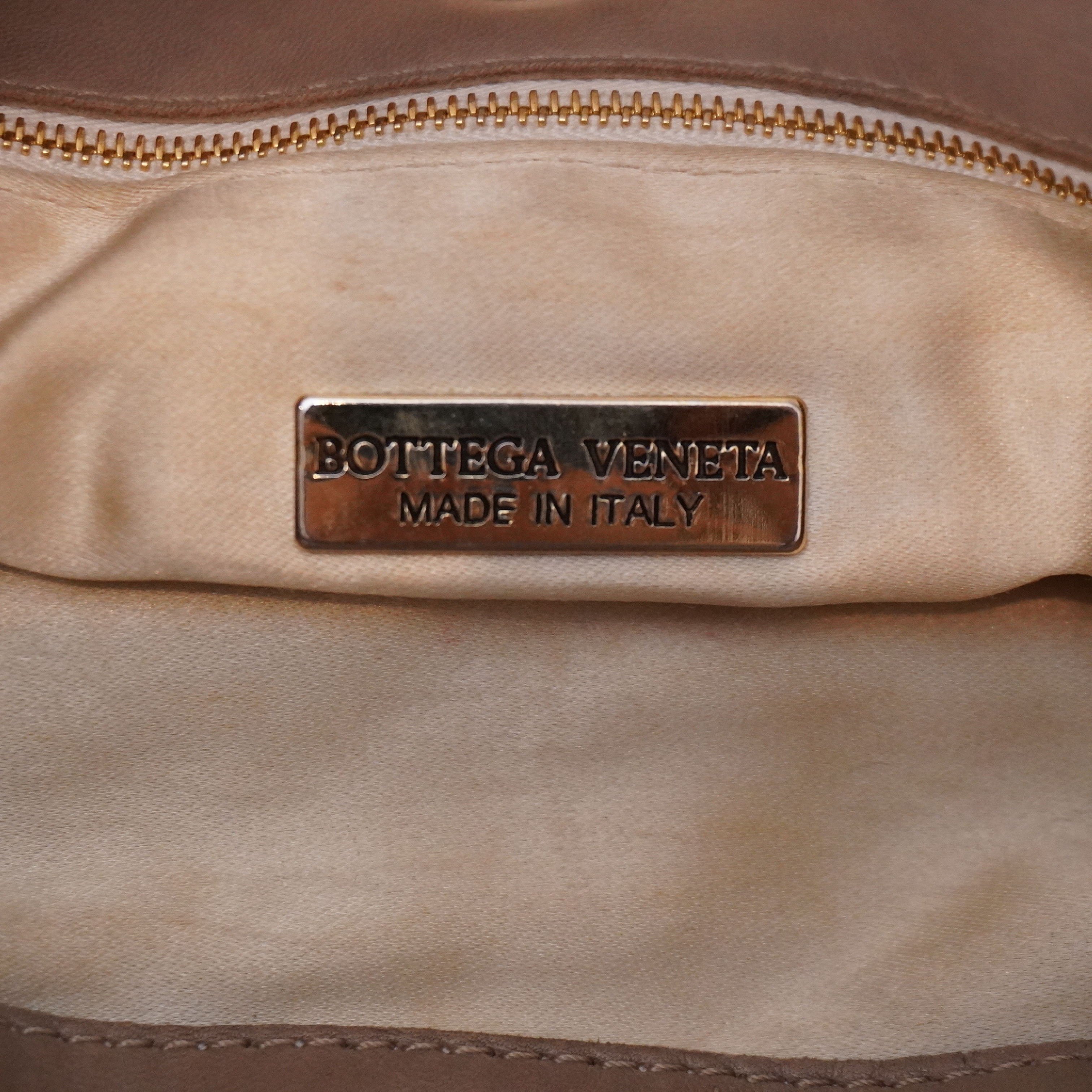 Intrecciato Leather Shoulder Bag — view 14