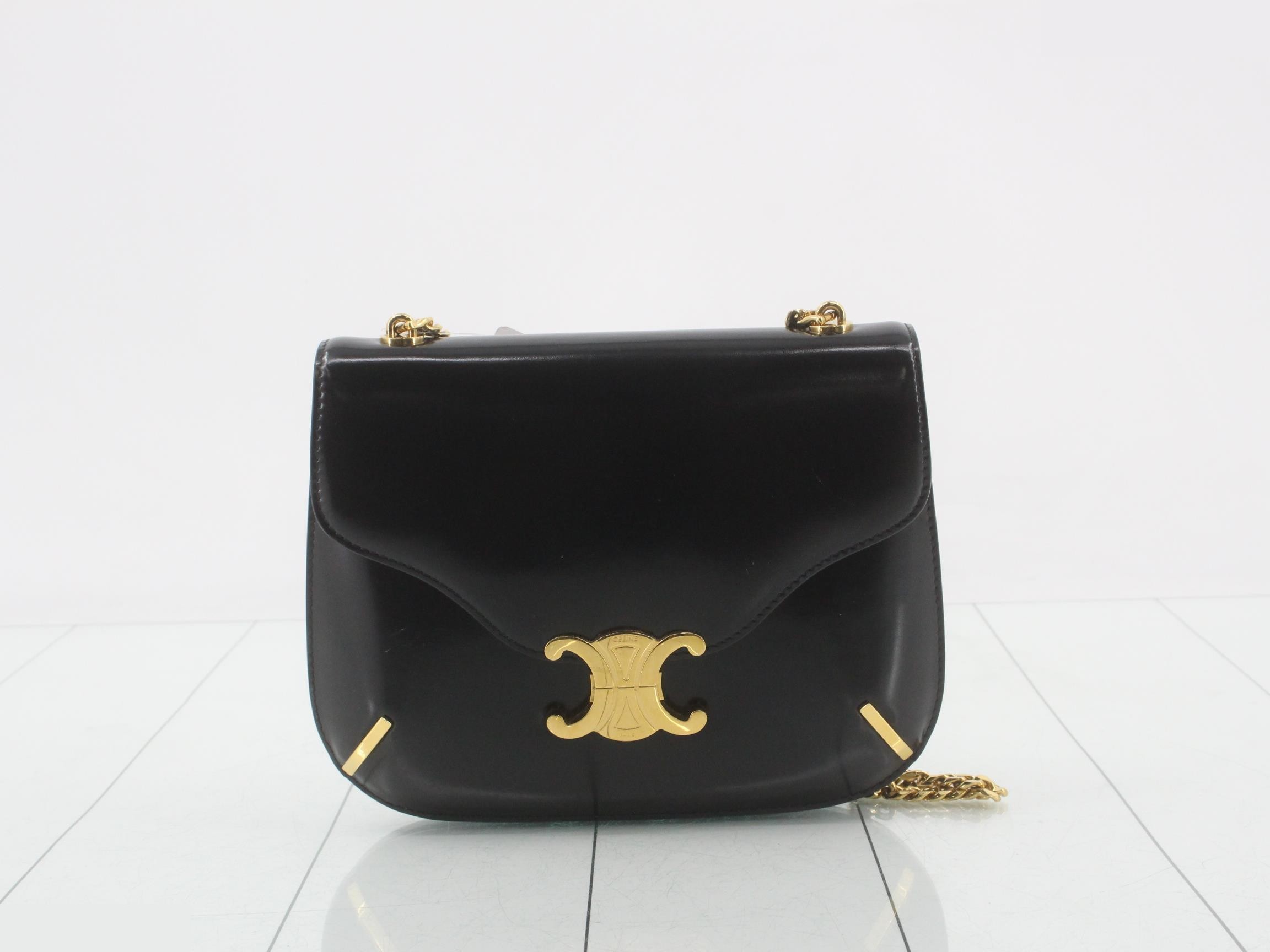 Triomphe Leather Chain Shoulder Bag