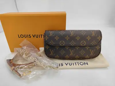Monogram Louis Vuitton Brown Monogram Ivy M81911 Chain Wallet Shoulder Bag