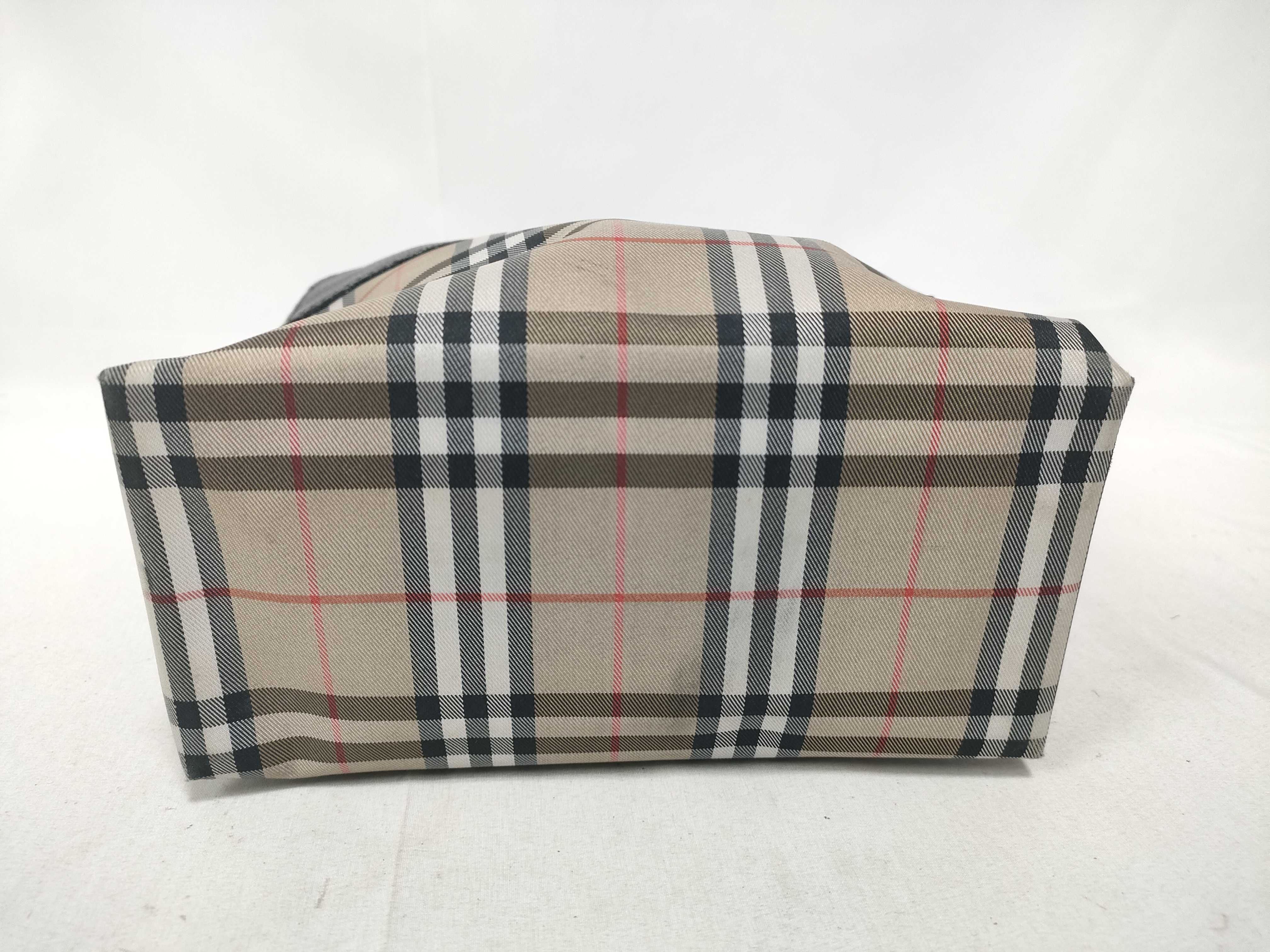 handbag — view 3