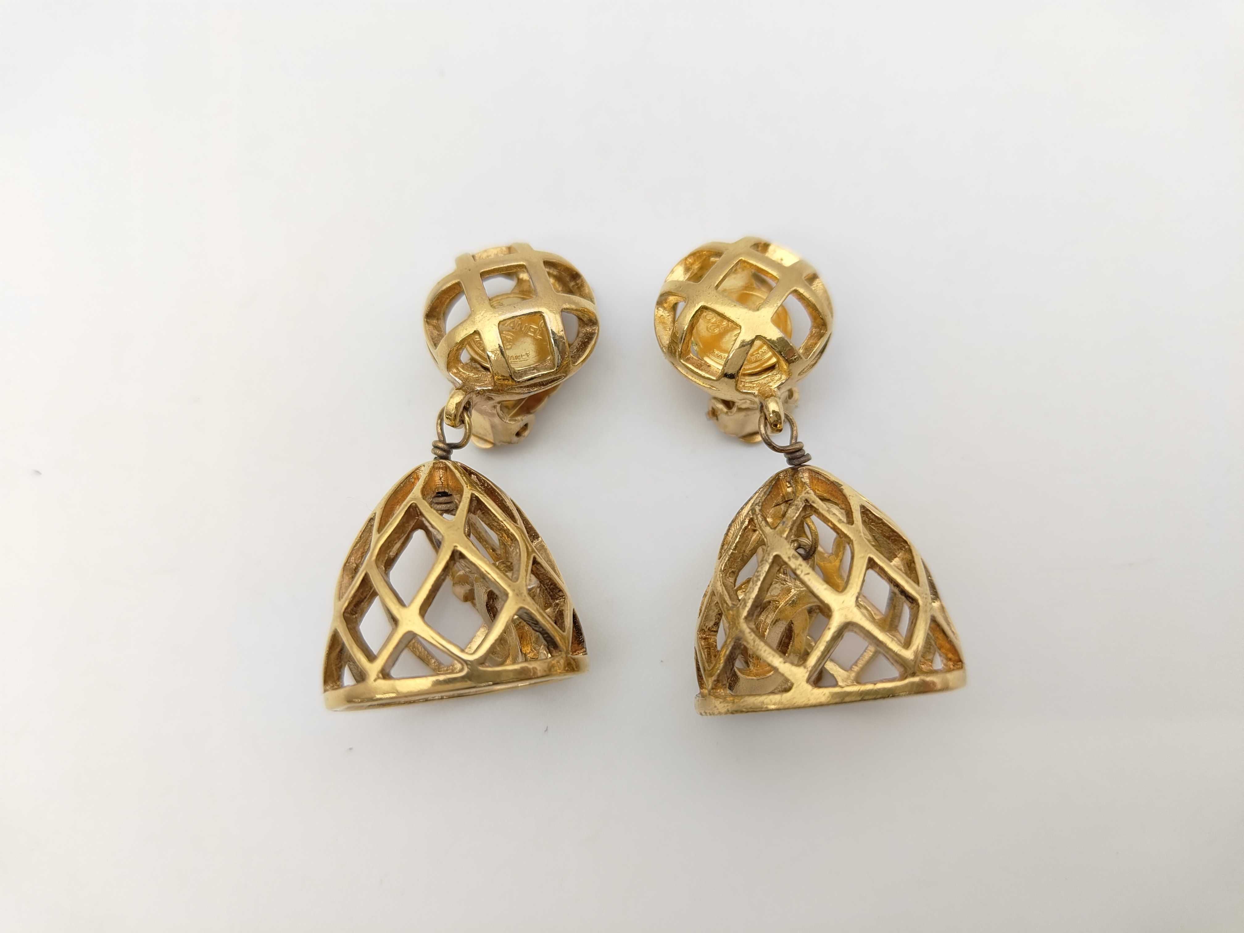 Birdcage Swing Coco Mark Gold Earrings