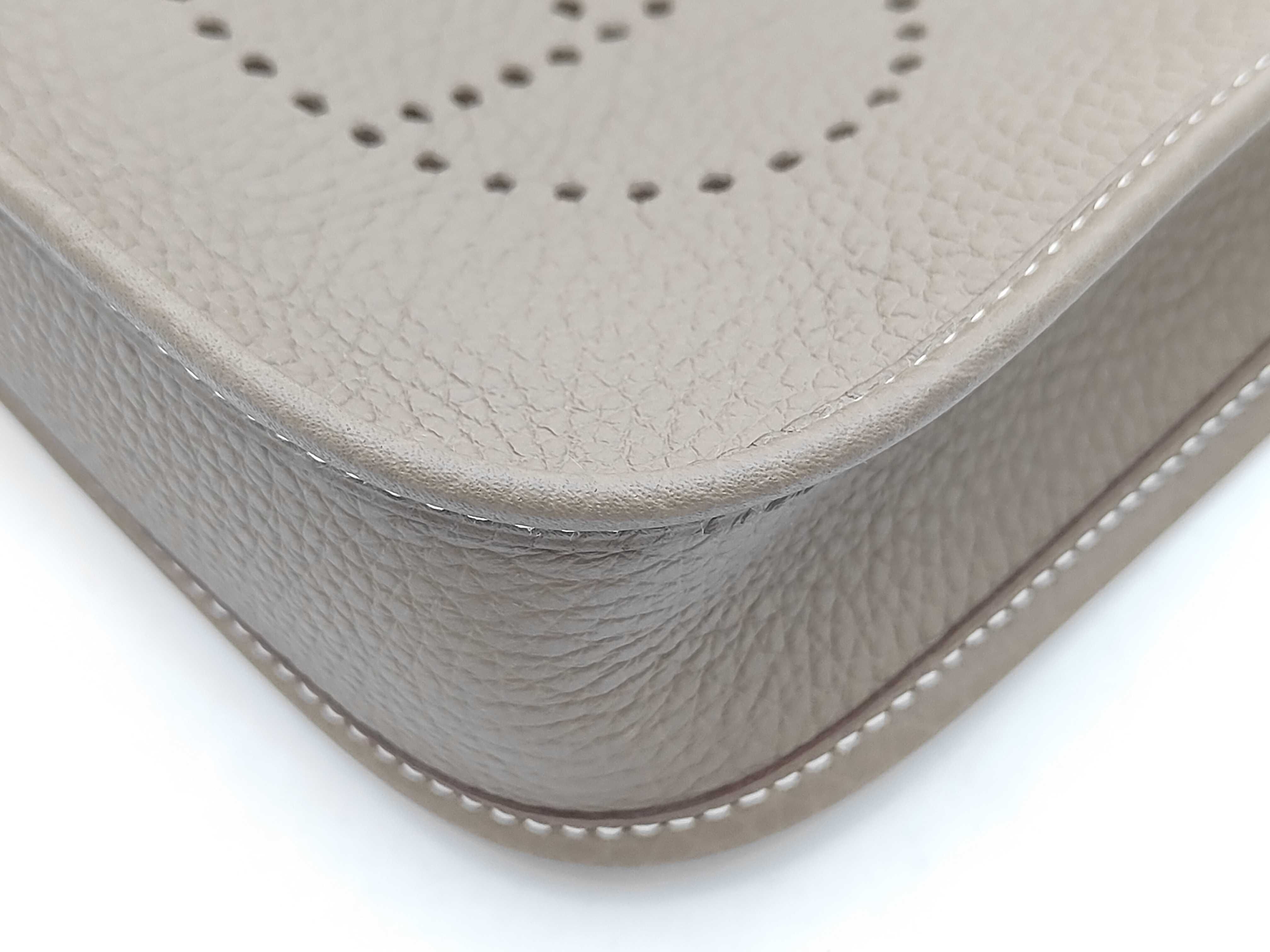 Evelyne 16 Shoulder Bag in Etoupe x Taurillon Clemence Leather with Gold Hardware and G Stamp — view 3