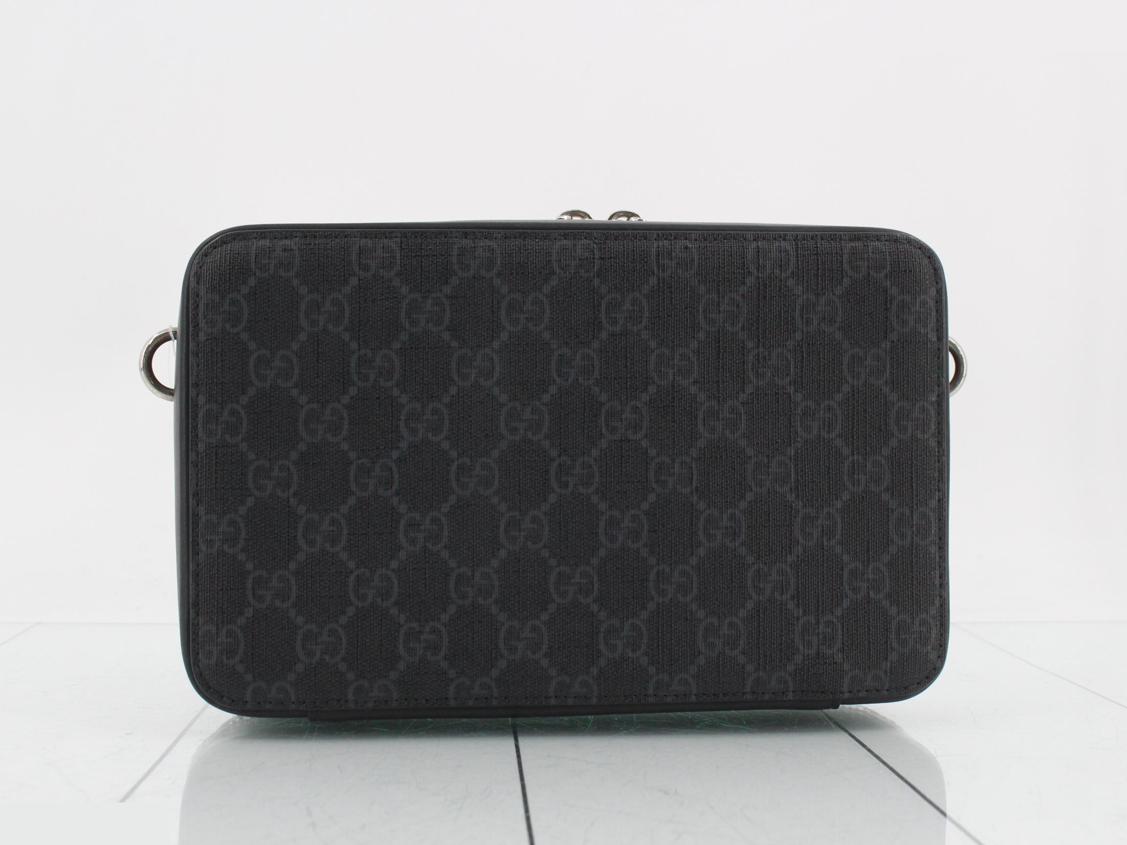 shoulder bag — view 2